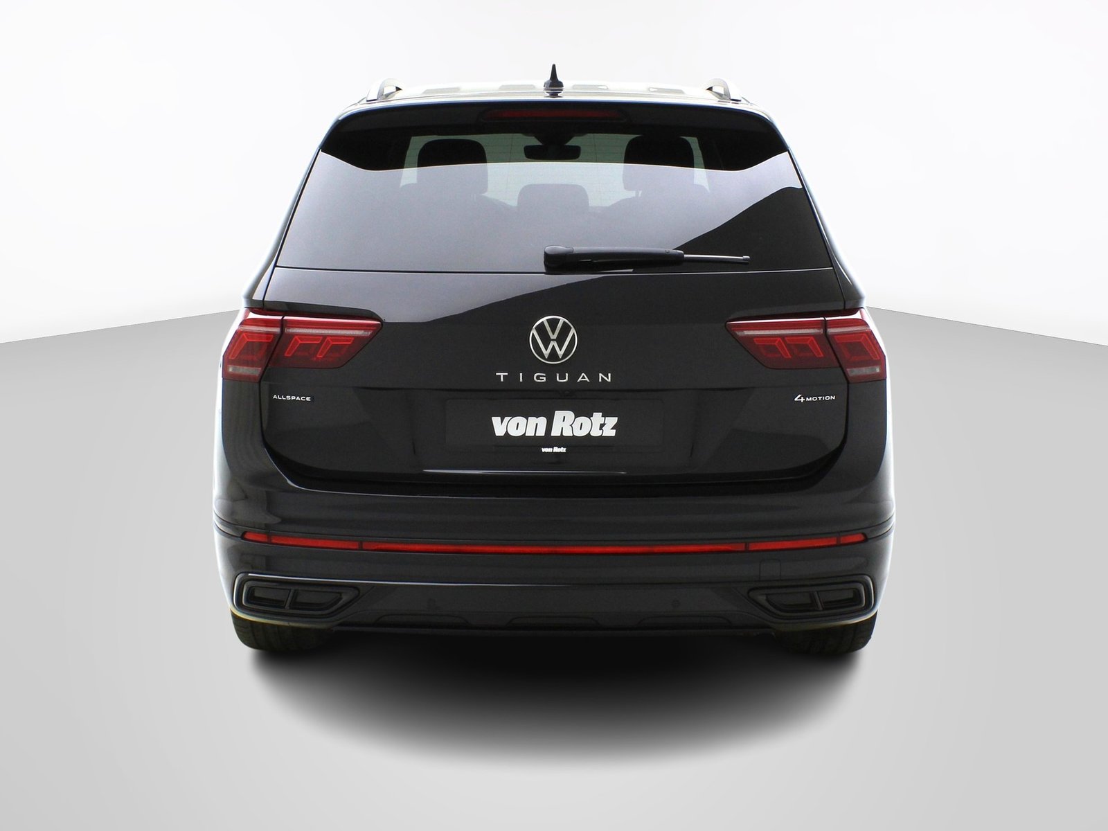VW Tiguan Allspace 2.0 TSI DSG R-Line Black Style 4Motion, Petrol, Second hand / Used, Automatic - 4