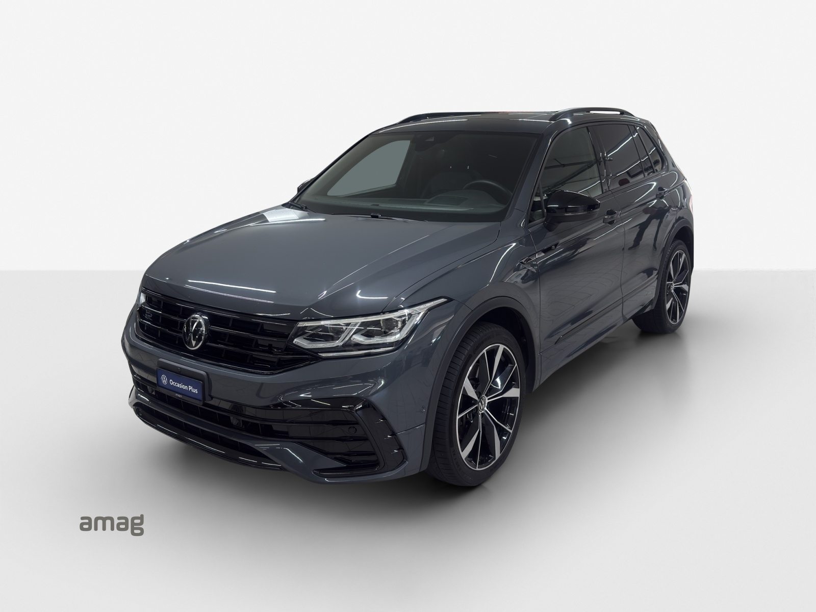 VW Tiguan R-Line