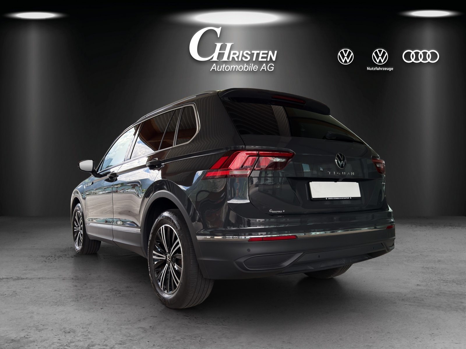 VW Tiguan Life, Benzina, Occasioni / Usate, Automatico - 4