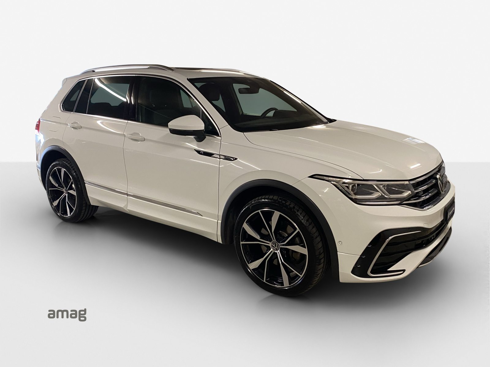 VW Tiguan R-Line, Diesel, Occasion / Gebraucht, Automatik - 6