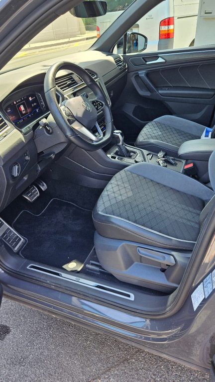 VW TIGUAN 2.0 TSI R-Line DSG, Benzin, Occasion / Gebraucht, Automatik - 6