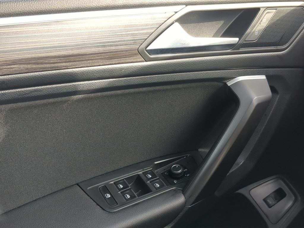 VW TIGUAN 2.0 TSI Elegance DSG, Benzina, Occasioni / Usate, Automatico - 5