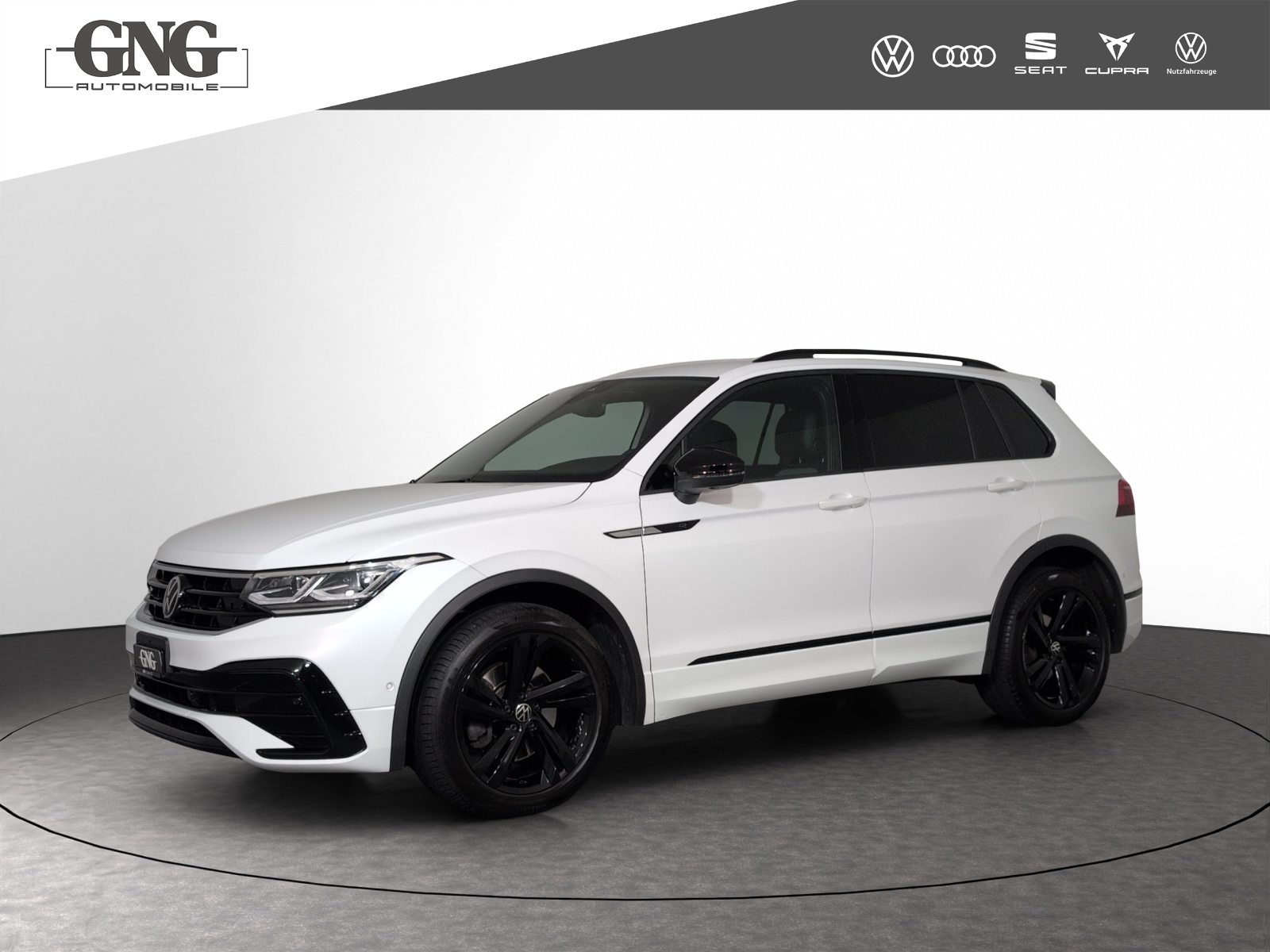 VW Tiguan R-Line