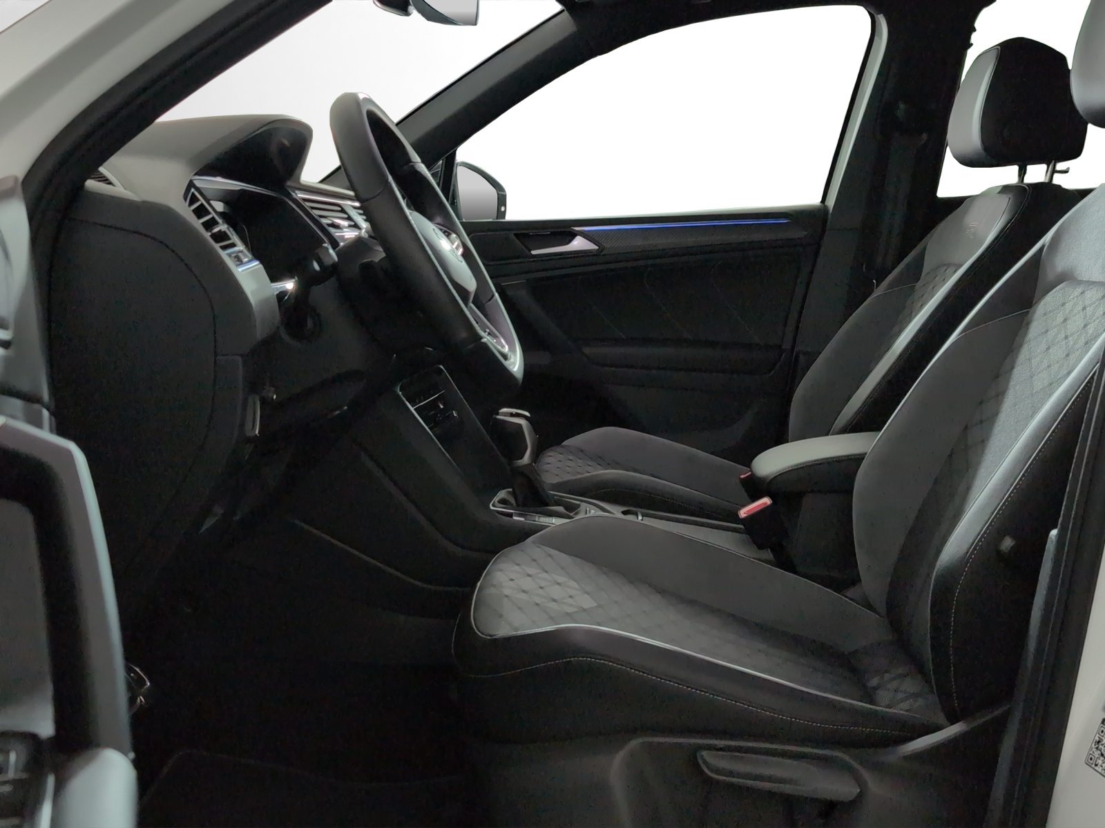 VW Tiguan R-Line, Benzina, Occasioni / Usate, Automatico - 6