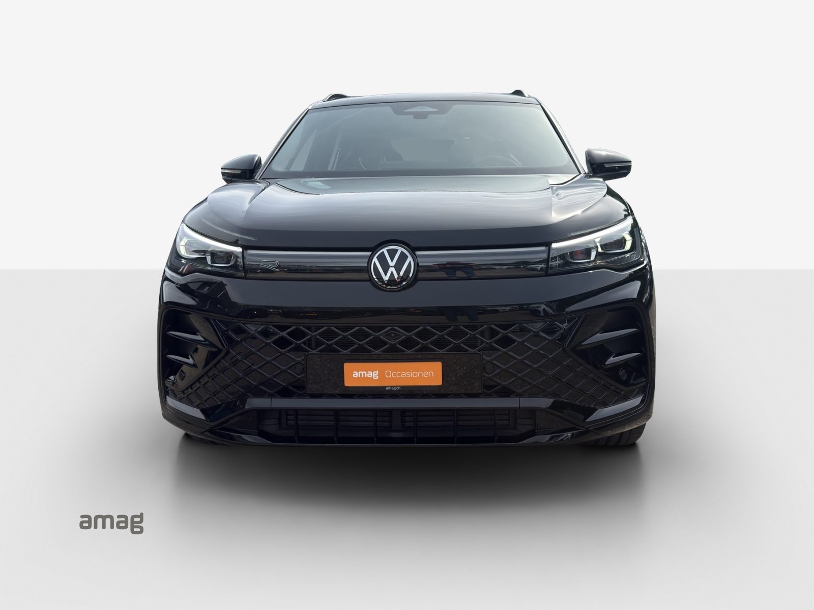 VW Tiguan R-Line, Benzina, Occasioni / Usate, Automatico - 7