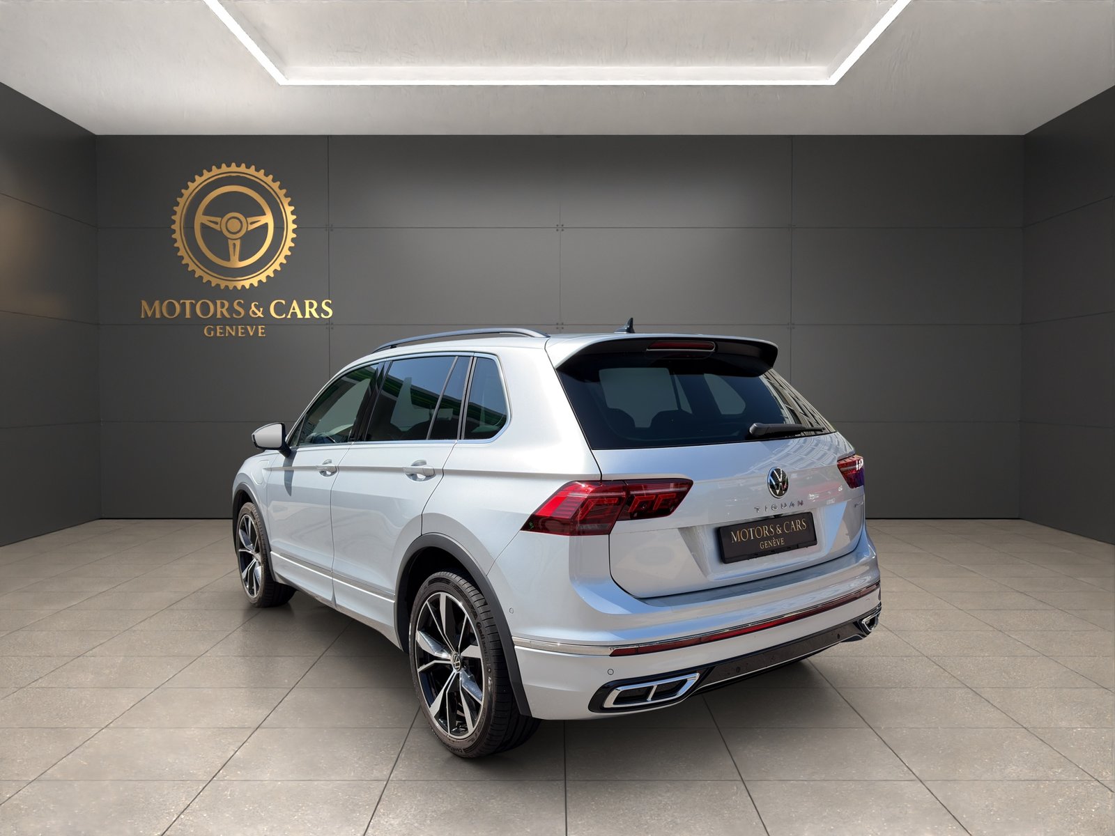 VW Tiguan 1.4TSI PHEV R-Line DSG, Hybride Rechargeable Essence/Électricité, Occasion / Utilisé, Automatique - 3