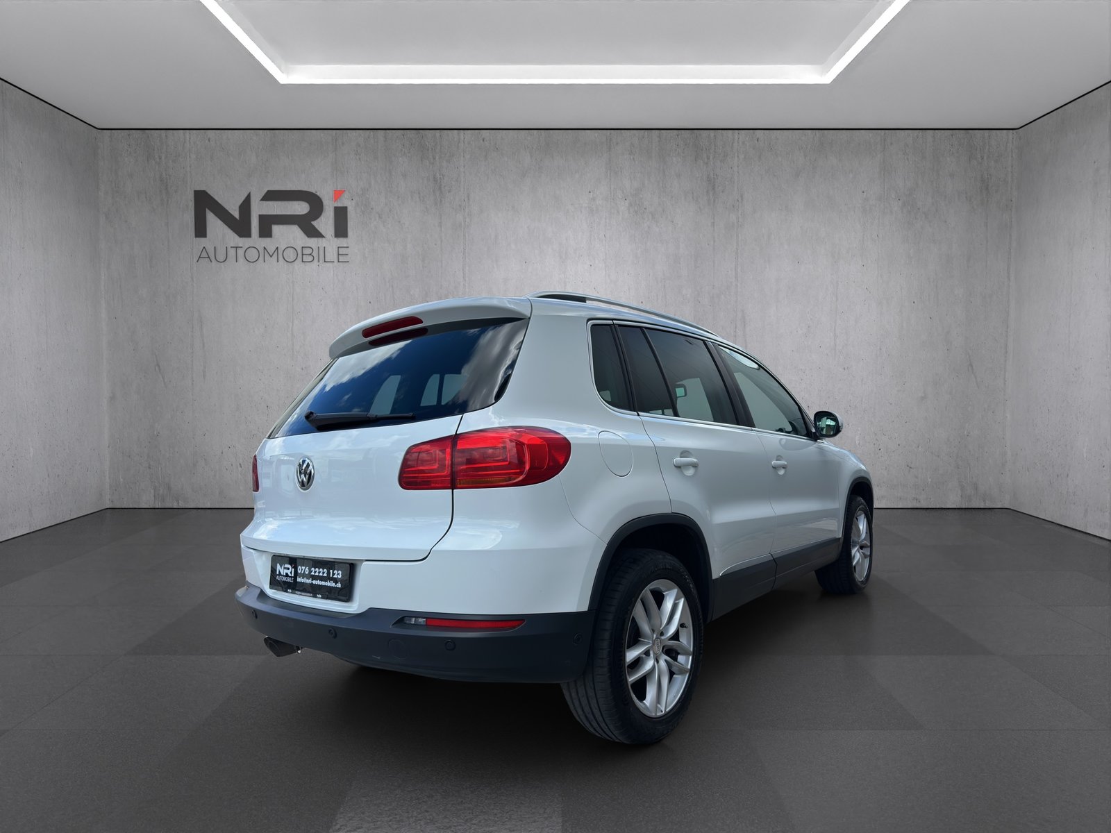 VW Tiguan 2.0 TDI BMT Sport Style DSG, Diesel, Second hand / Used, Automatic - 5