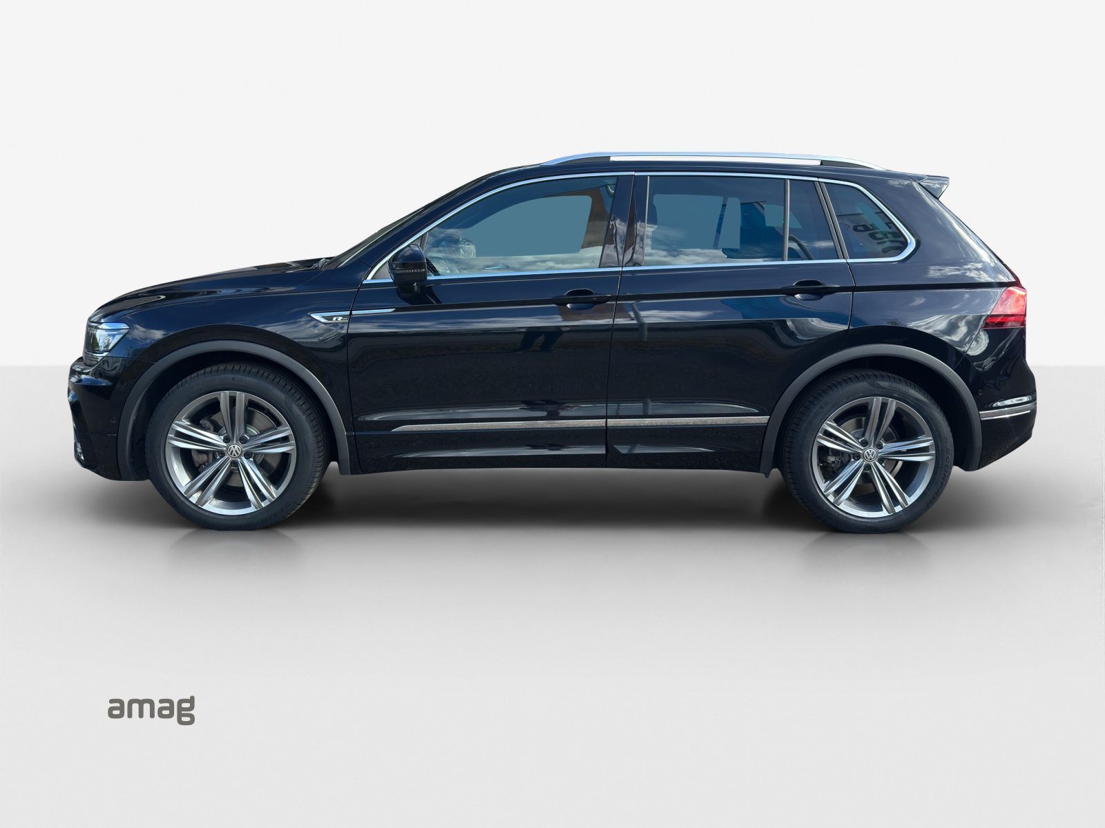 VW Tiguan Highline, Essence, Occasion / Utilisé, Automatique - 2