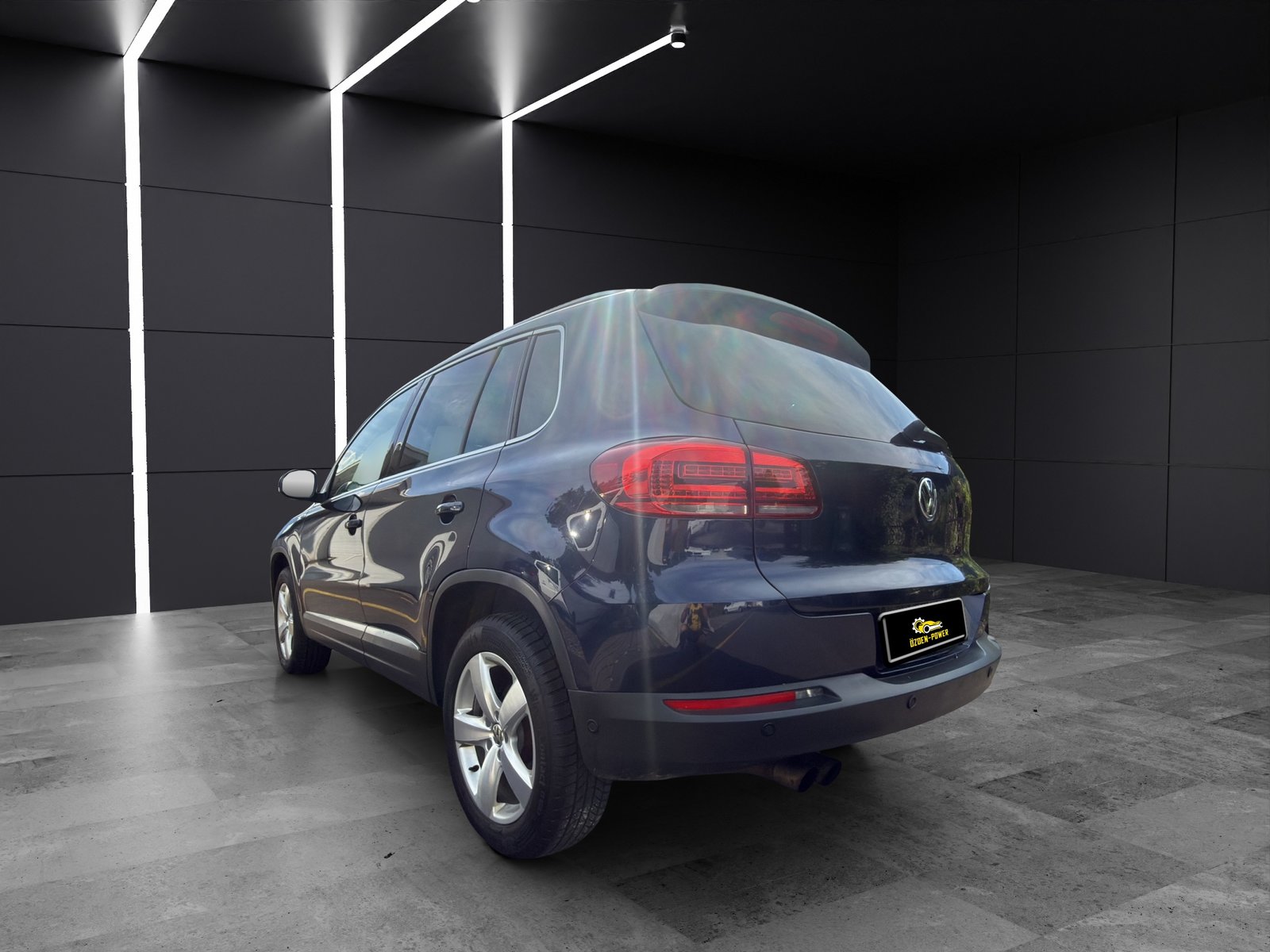 VW Tiguan 2.0 TSI Cup R-Line 4Motion DSG, Benzin, Occasion / Gebraucht, Automatik - 6