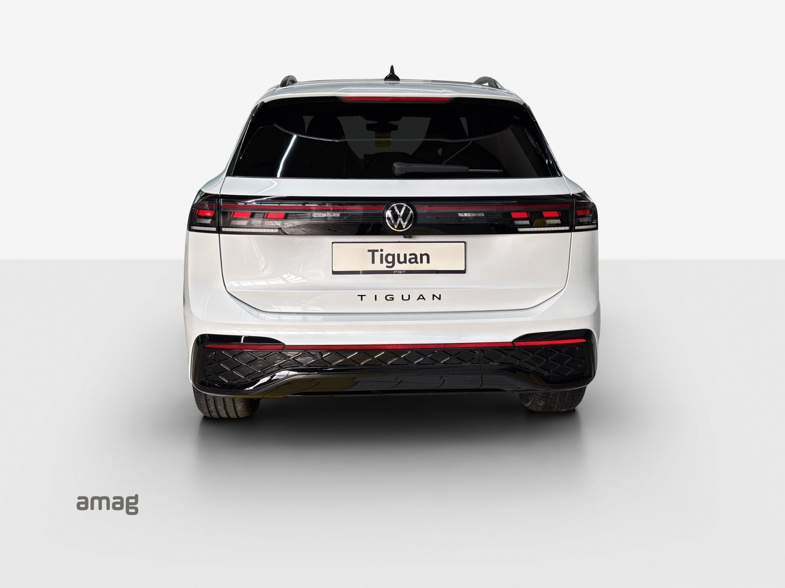 VW Tiguan R-Line, Voll-Hybrid Benzin/Elektro, Occasion / Gebraucht, Automatik - 5