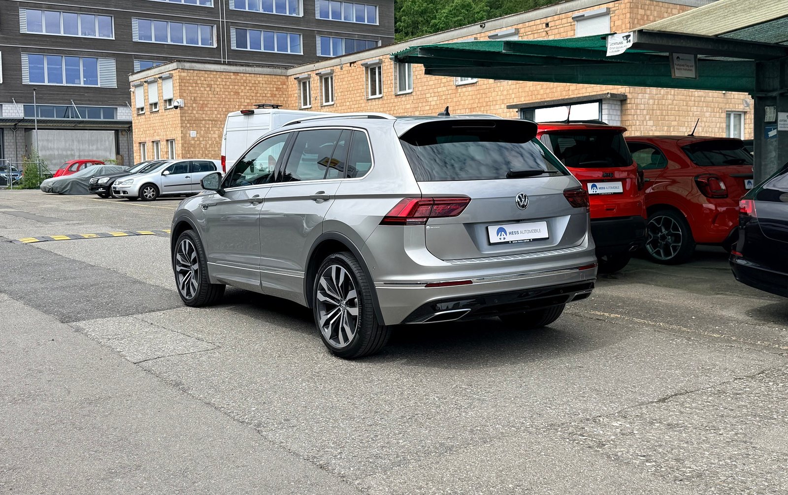 VW Tiguan 2.0TSI Highline 4Motion DSG, Benzin, Occasion / Gebraucht, Automatik - 4