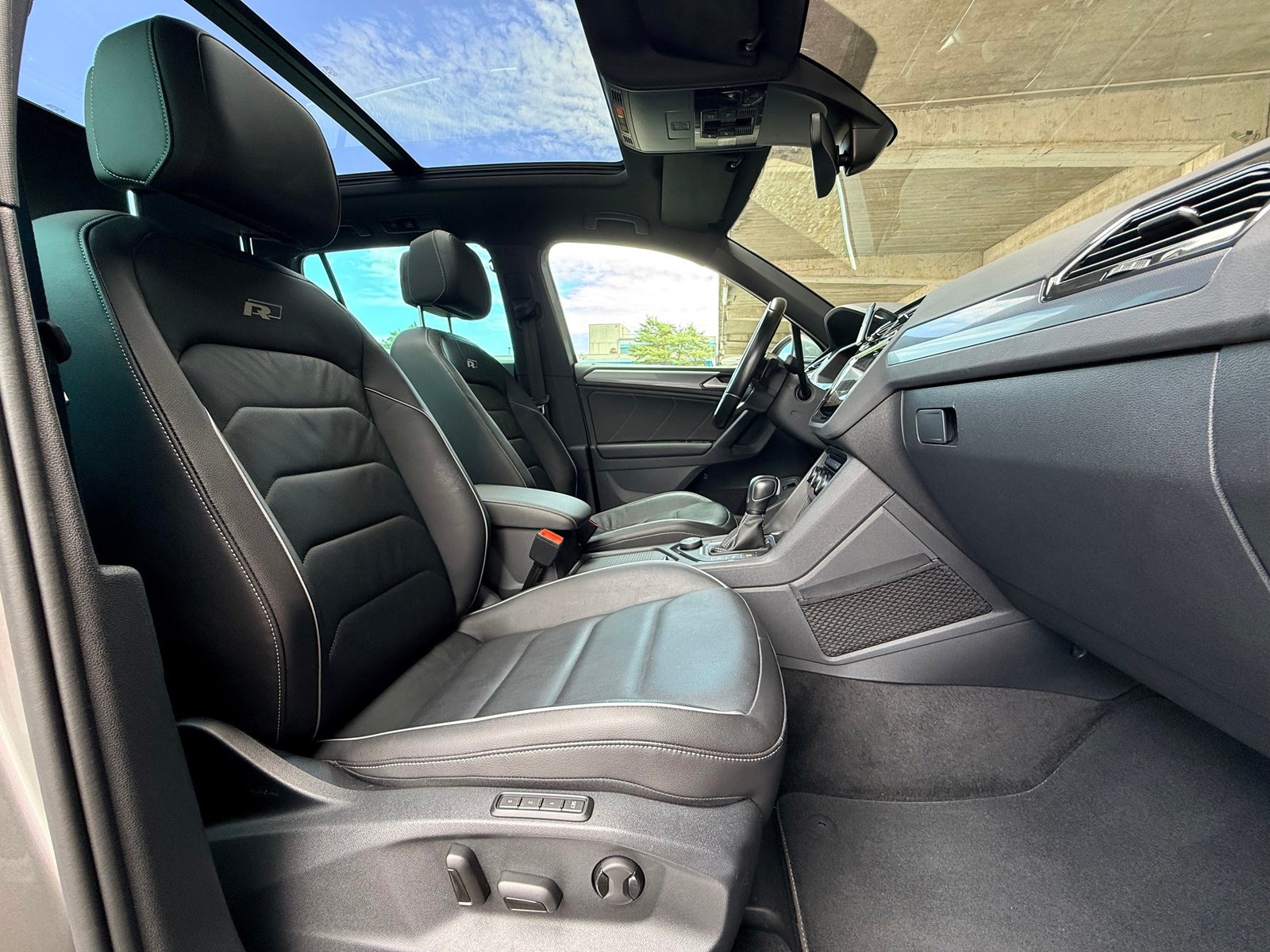 VW Tiguan 2.0TSI Highline 4Motion DSG, Benzin, Occasion / Gebraucht, Automatik - 7