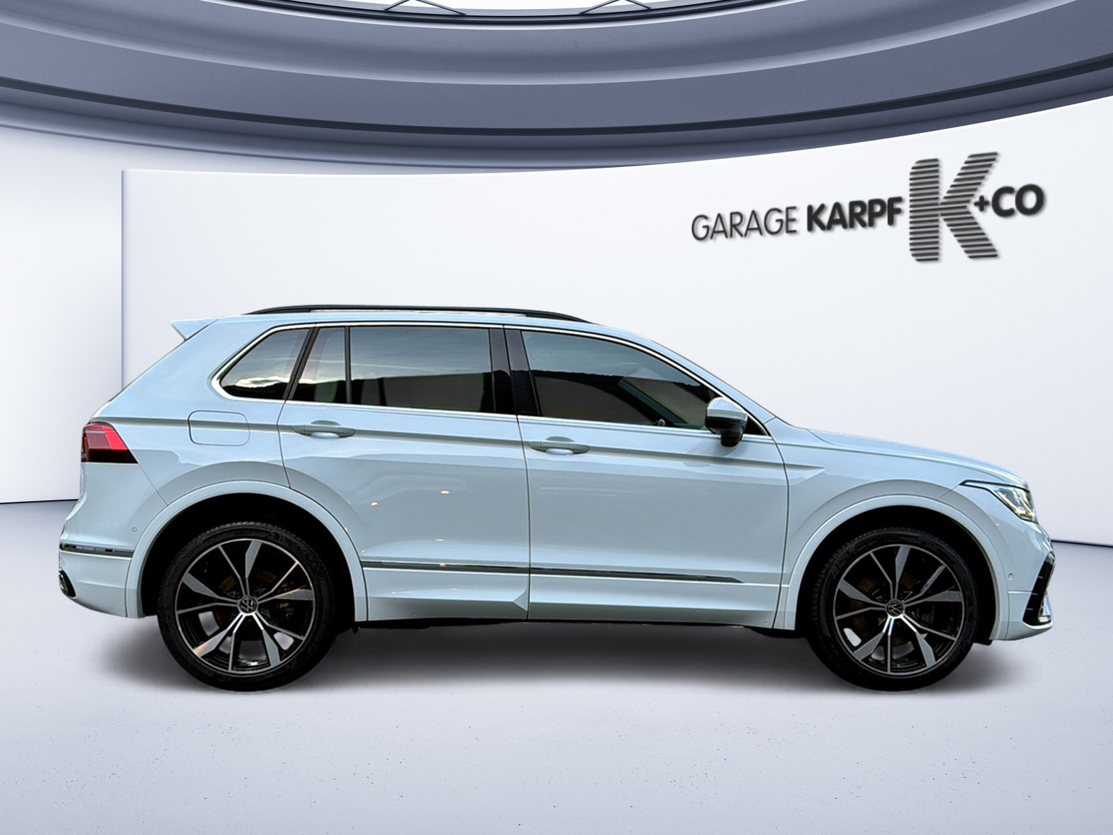 VW Tiguan R-Line, Voll-Hybrid Benzin/Elektro, Occasion / Gebraucht, Automatik - 6