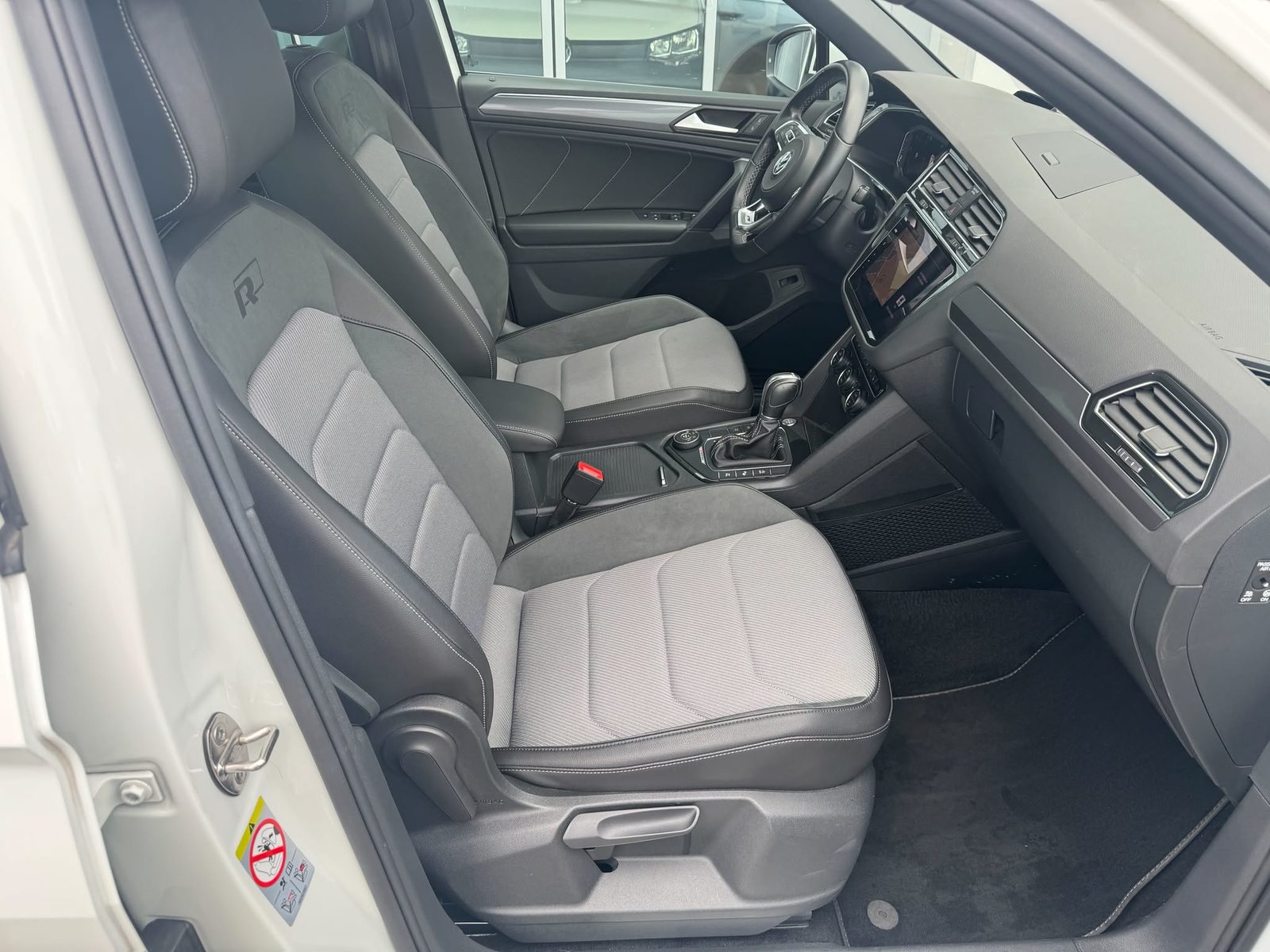 VW Tiguan Highline, Diesel, Occasioni / Usate, Automatico - 3