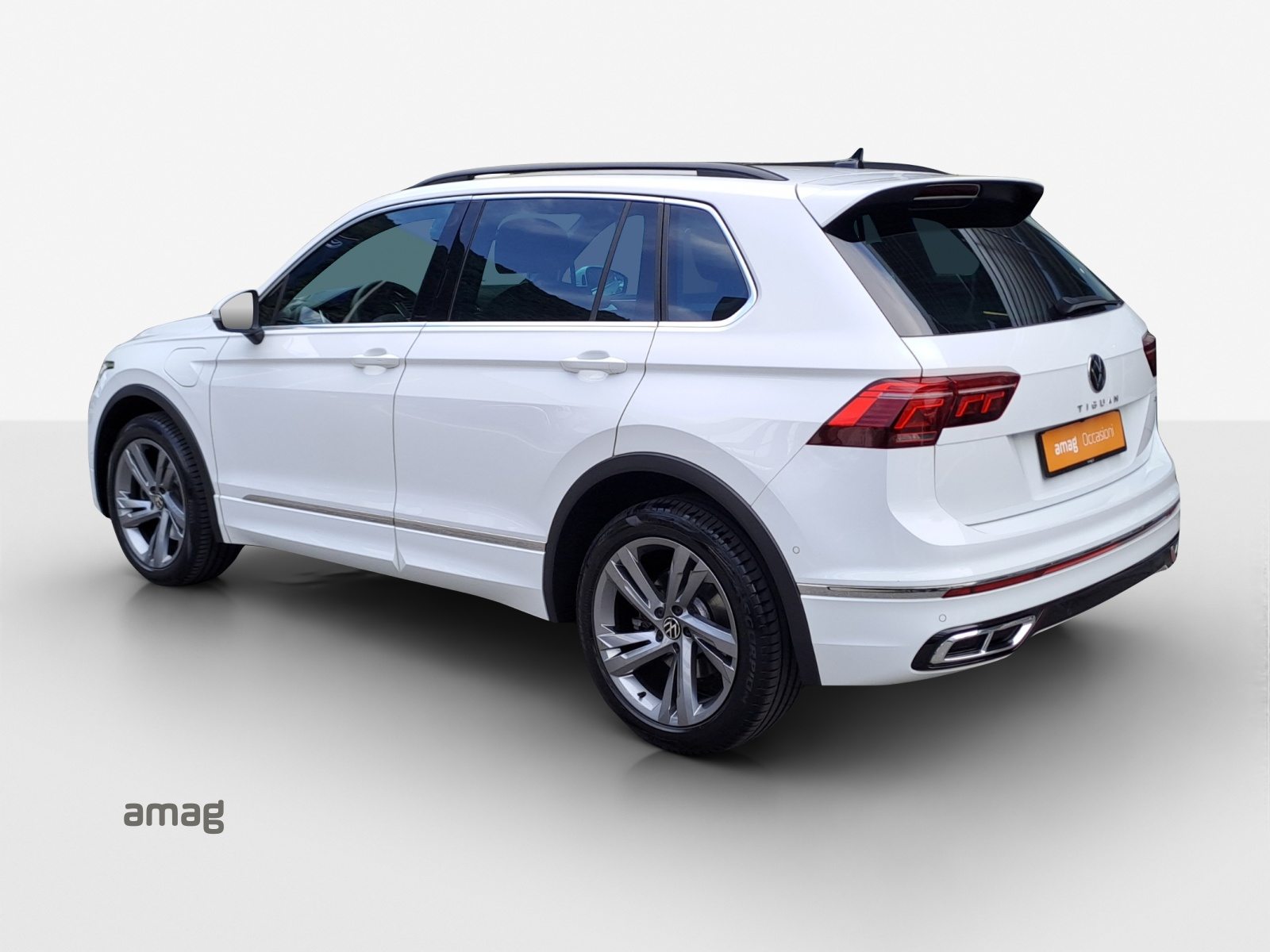 VW Tiguan R-Line SELECTION PHEV, Hybride Intégral Essence/Électricité, Occasion / Utilisé, Automatique - 4