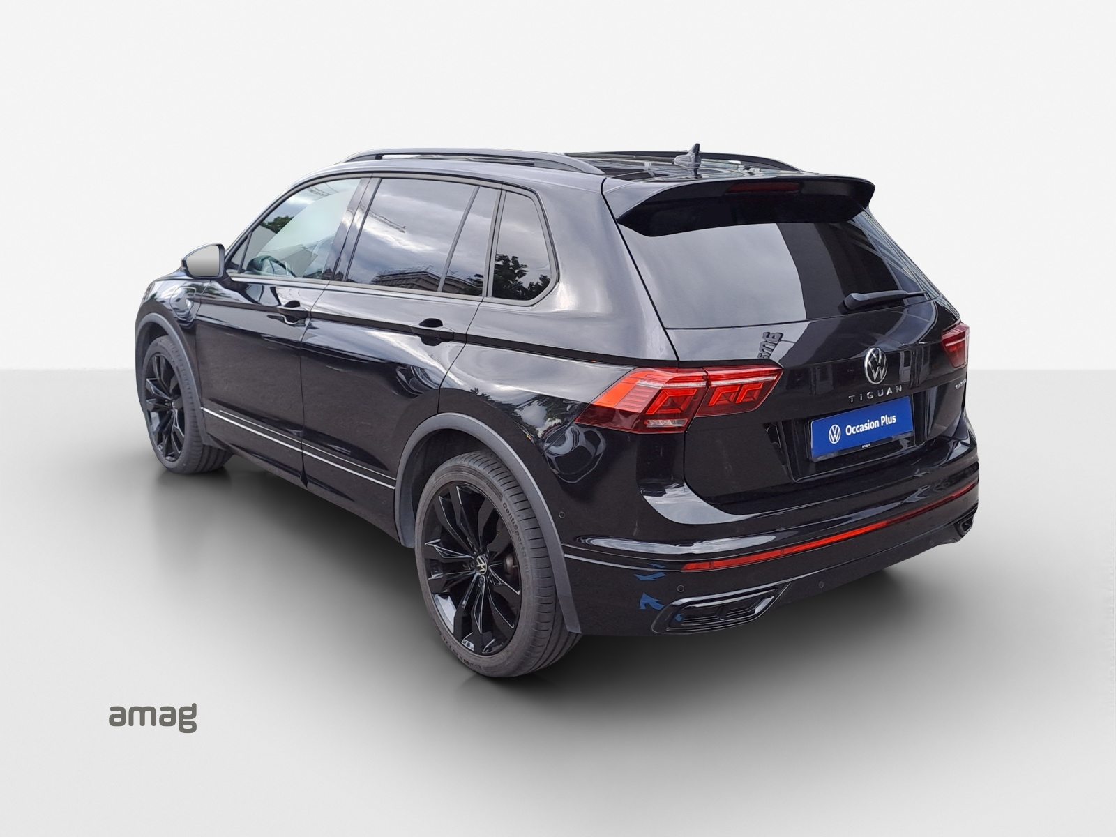 VW Tiguan R-Line SELECTION PHEV, Voll-Hybrid Benzin/Elektro, Occasion / Gebraucht, Automatik - 3