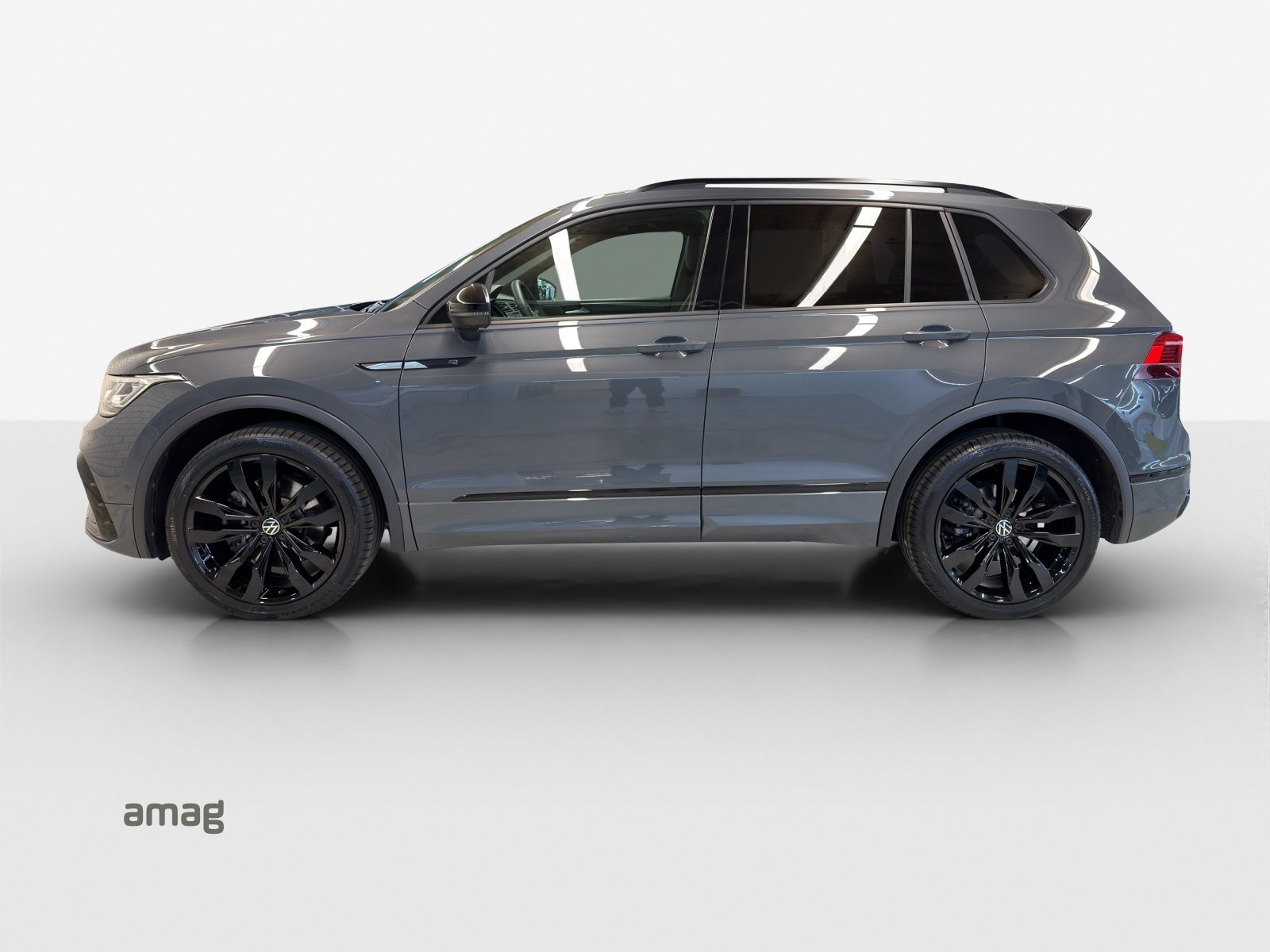 VW Tiguan R-Line, Benzin, Occasion / Gebraucht, Automatik - 2