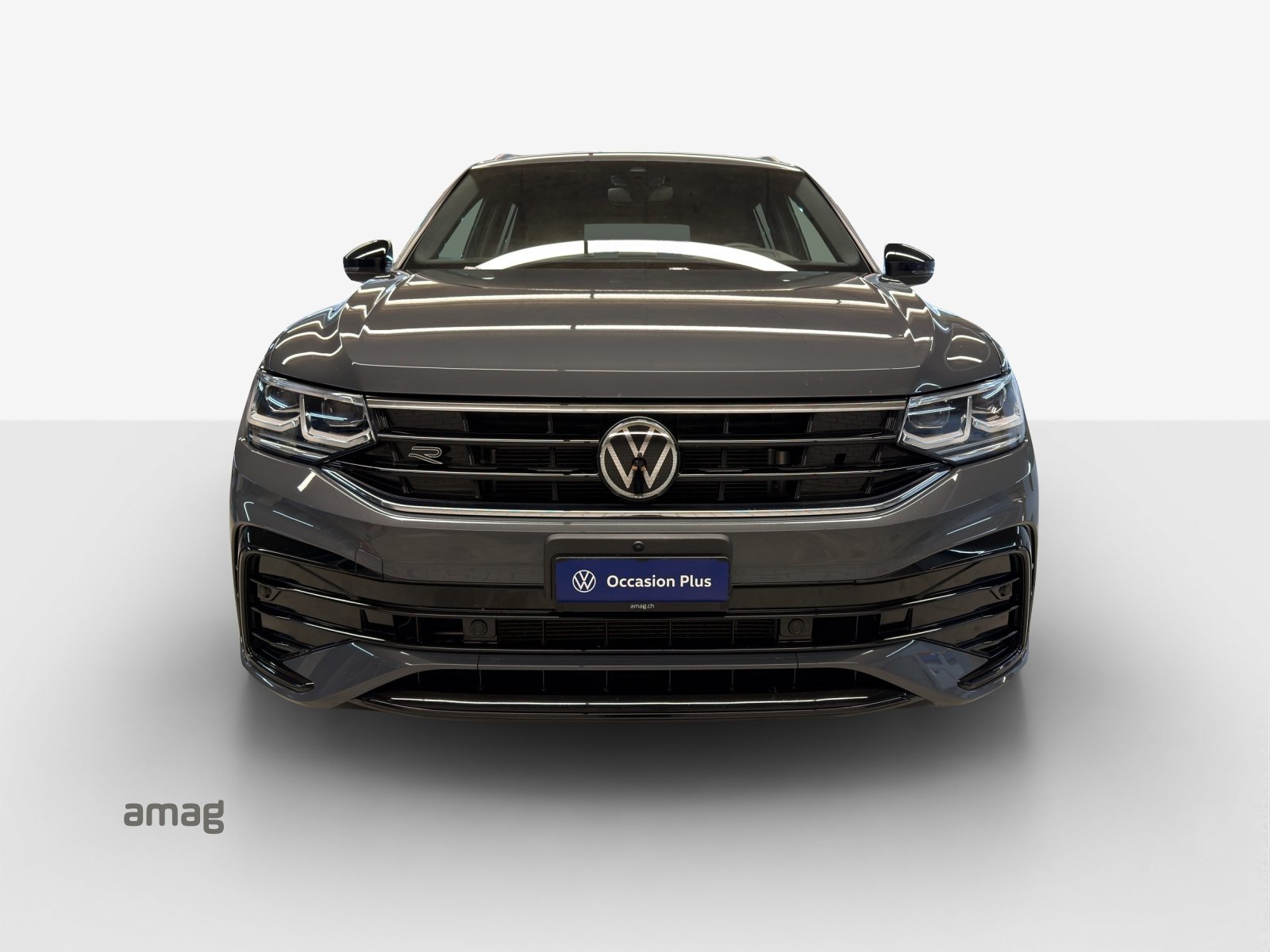 VW Tiguan R-Line, Benzin, Occasion / Gebraucht, Automatik - 7