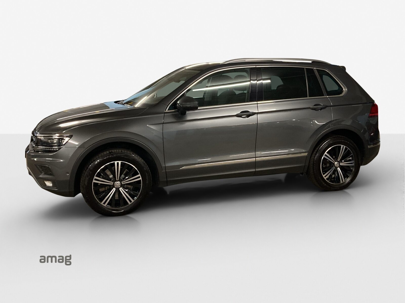 VW Tiguan Highline, Benzin, Occasion / Gebraucht, Automatik - 2