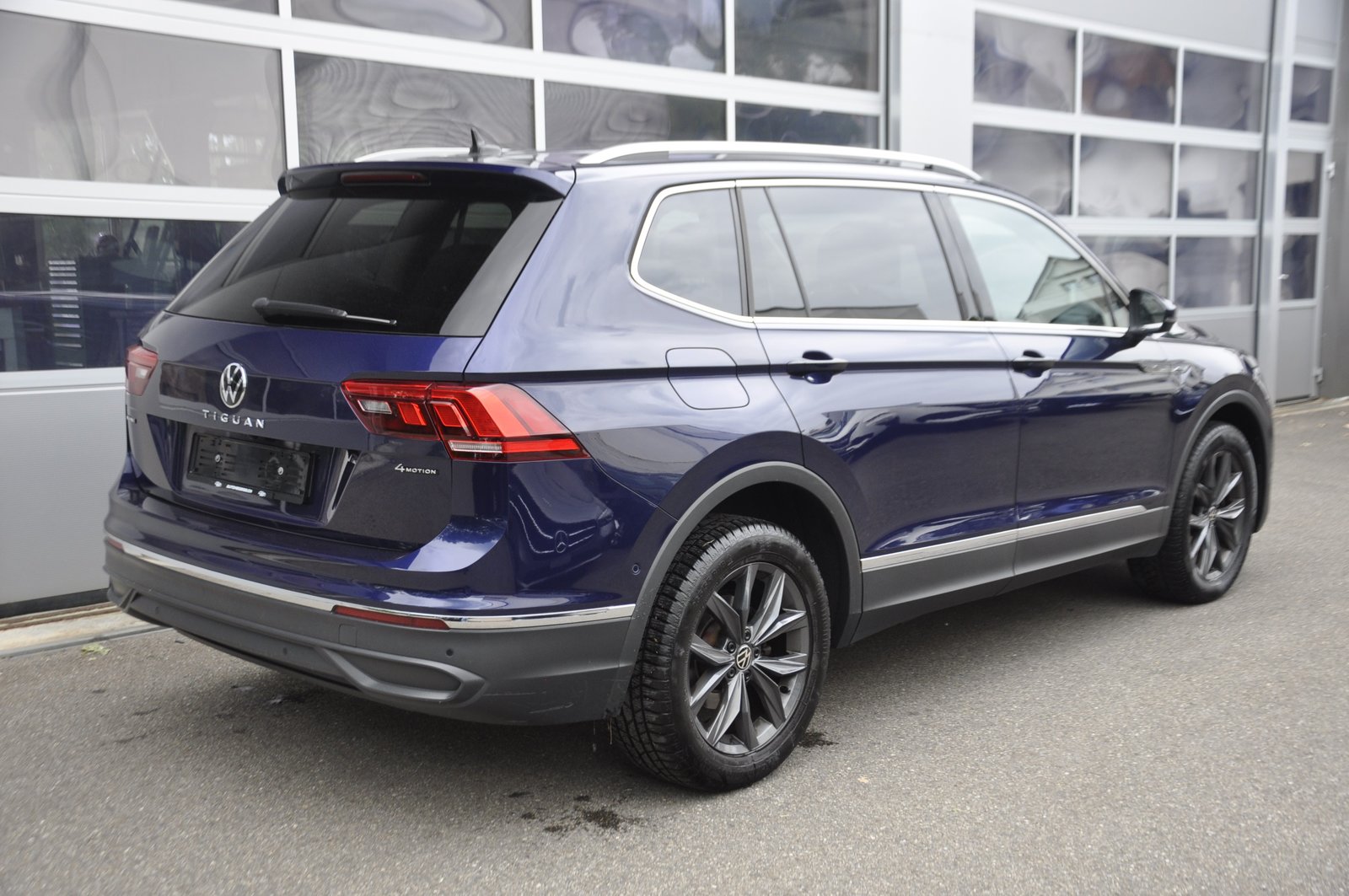 VW Tiguan Allspace 2.0 TDI SCR Life 4Motion DSG I 7 Plätze, Diesel, Occasion / Utilisé, Automatique - 3