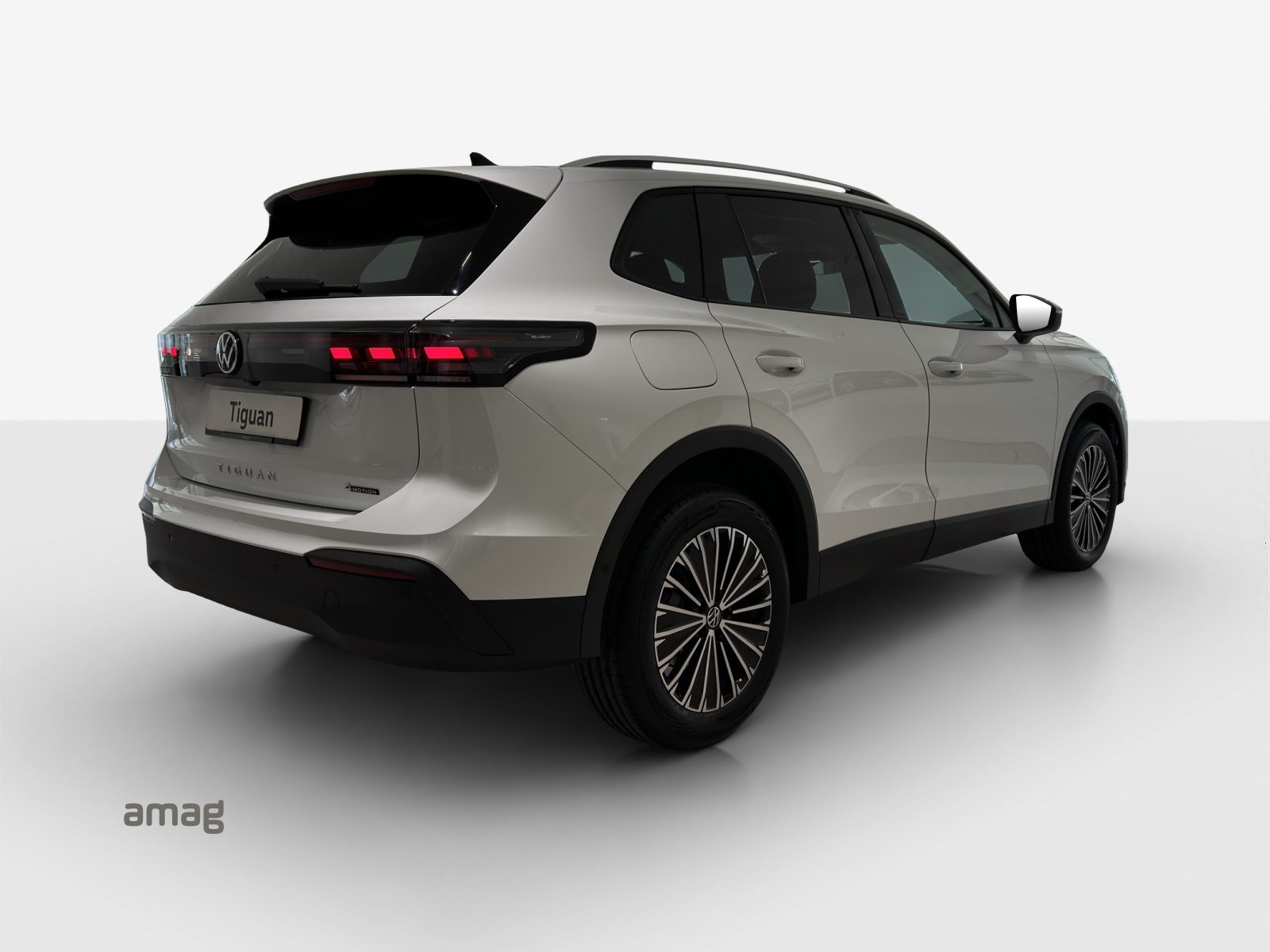 VW Tiguan UNITED, Benzina, Occasioni / Usate, Automatico - 5