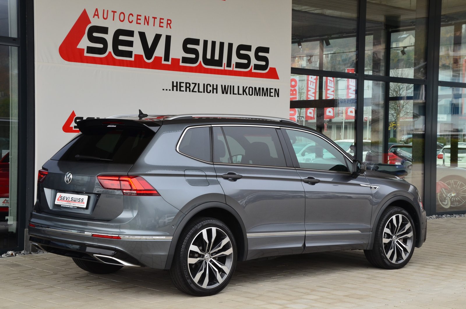 VW Tiguan Allspace 2.0TSI Highline 4Motion DSG*R-Line*Frisch, Benzin, Occasion / Gebraucht, Automatik - 5