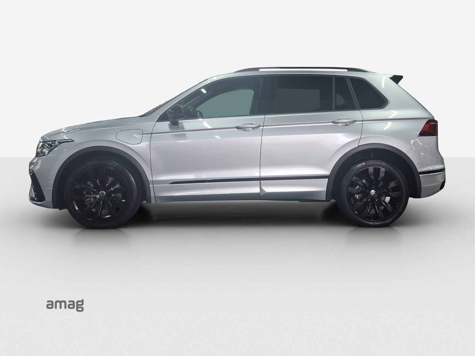 VW Tiguan R-Line SELECTION PHEV, Hybride Intégral Essence/Électricité, Occasion / Utilisé, Automatique - 2