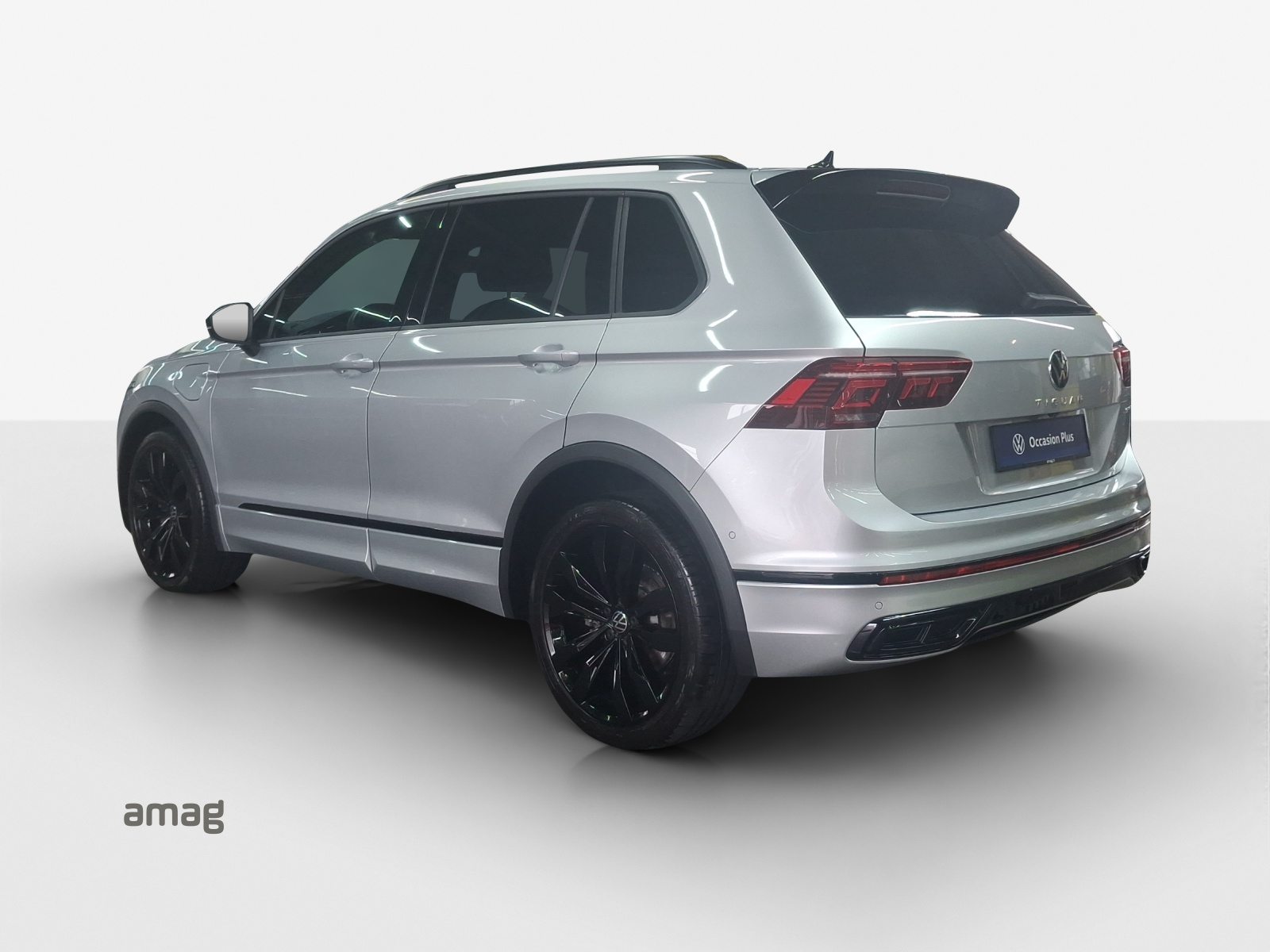 VW Tiguan R-Line SELECTION PHEV, Hybride Intégral Essence/Électricité, Occasion / Utilisé, Automatique - 4