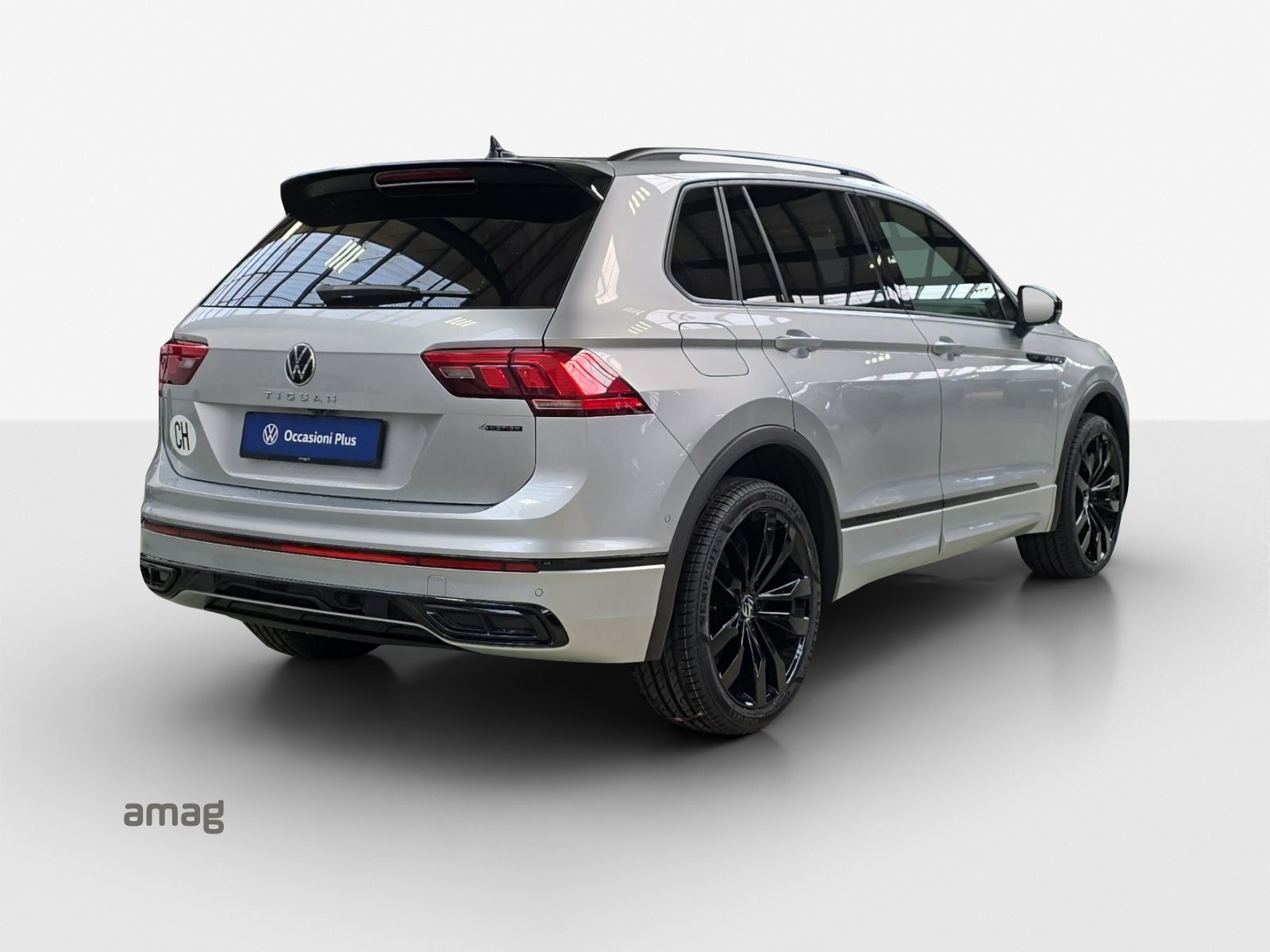 VW Tiguan R-Line, Petrol, Second hand / Used, Automatic - 5