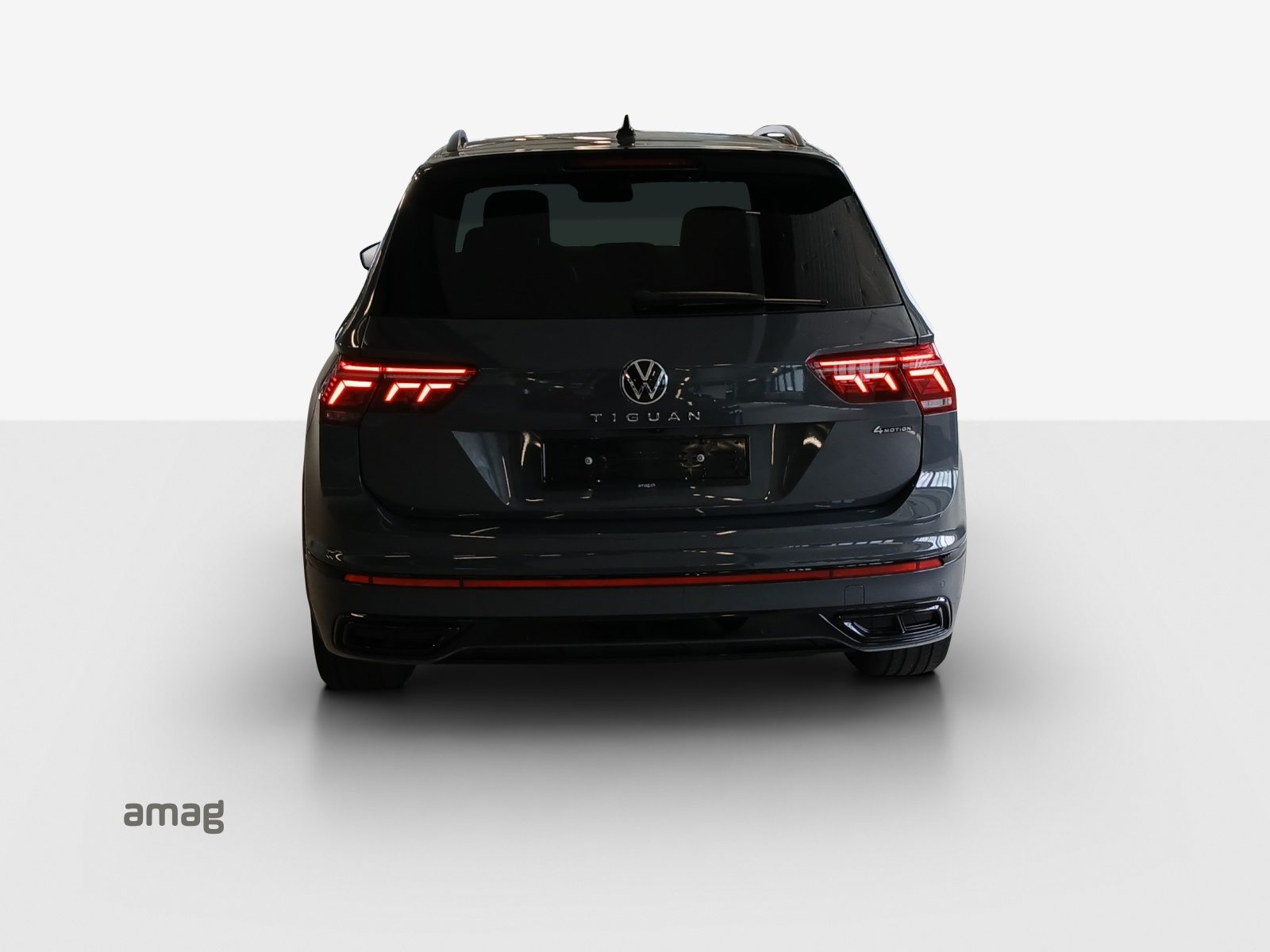 VW Tiguan R-Line SELECTION, Diesel, Second hand / Used, Automatic - 4