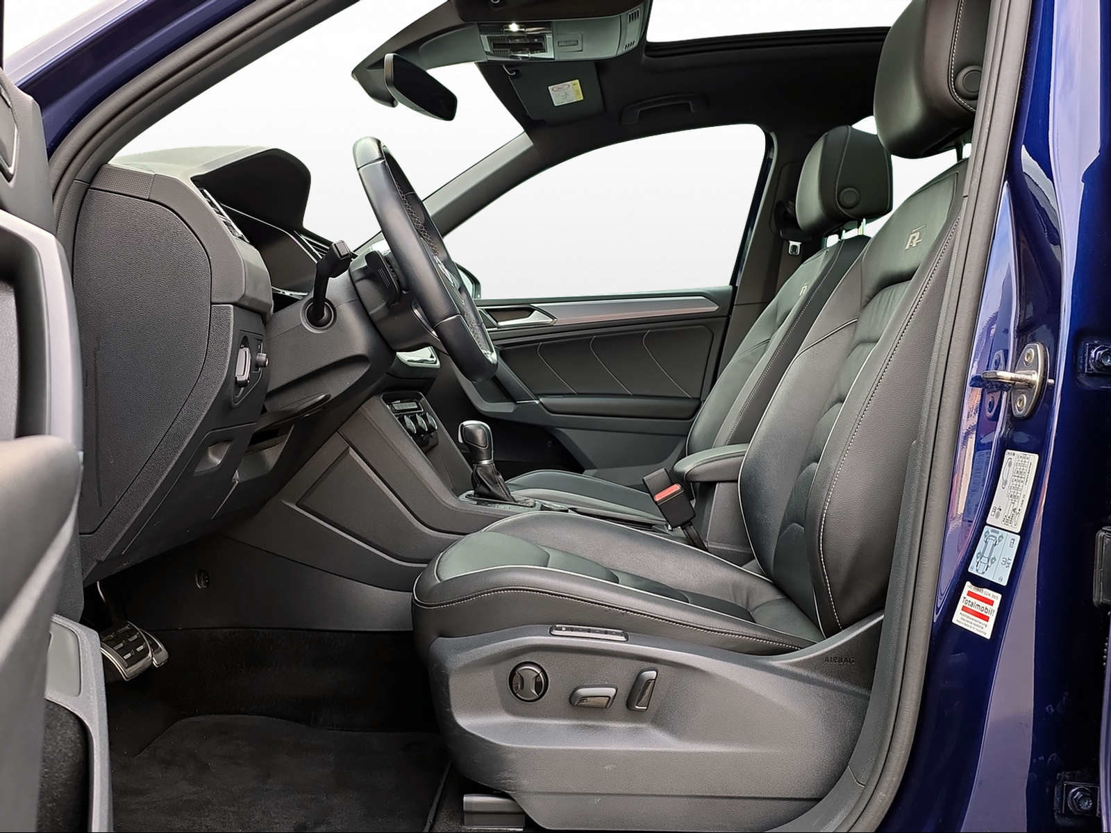 VW Tiguan Highline, Essence, Occasion / Utilisé, Automatique - 7