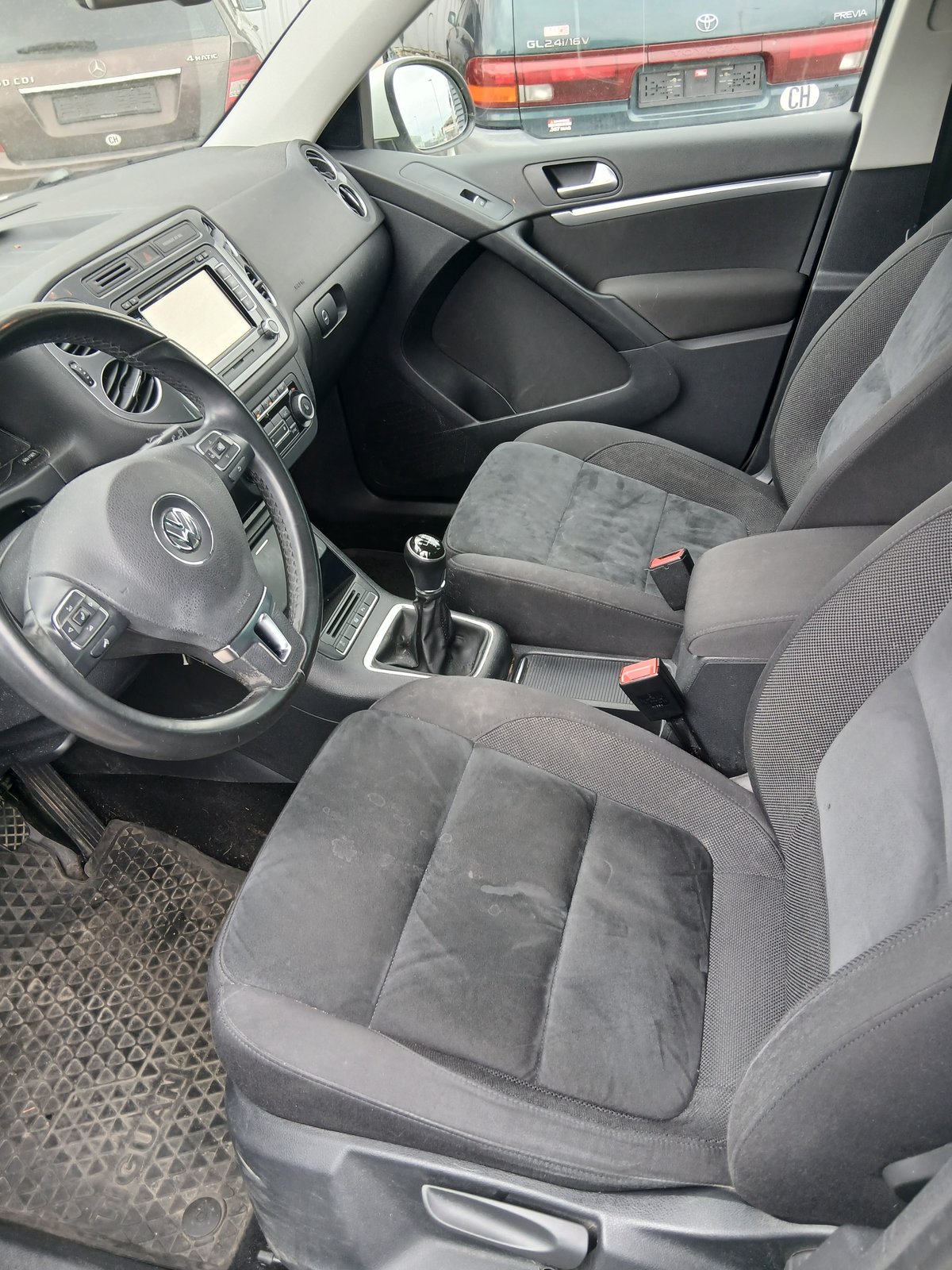 VW Tiguan 1.4 TSI Design 4Motion, Essence, Occasion / Utilisé, Manuelle - 5