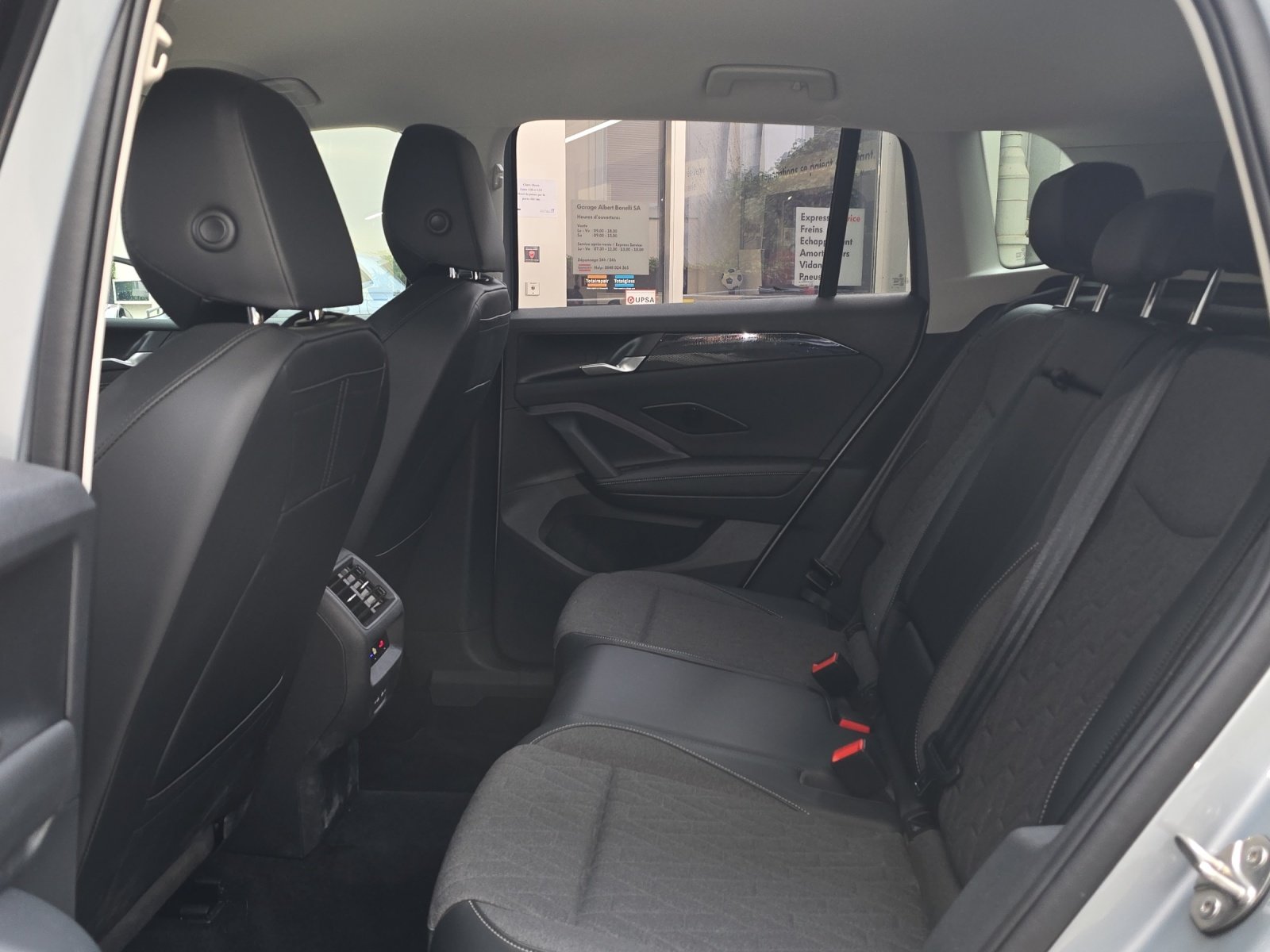 VW Tiguan 2.0 TSI DSG United 4Motion, Petrol, Second hand / Used, Automatic - 6