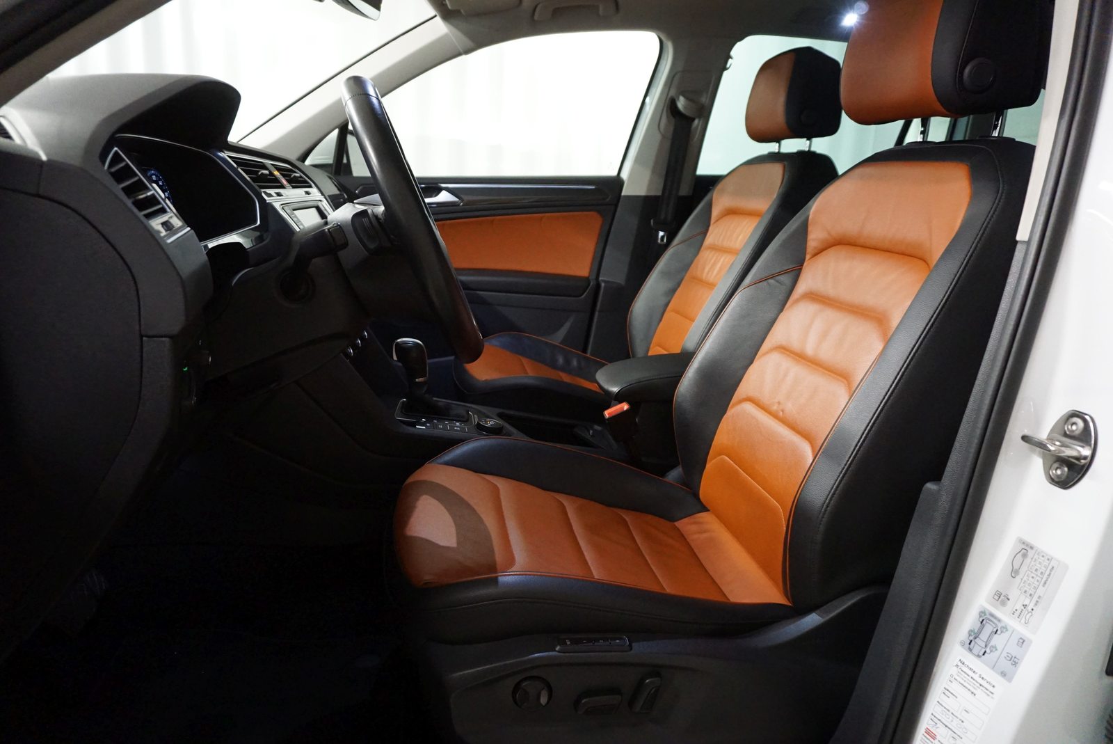 VW NEW Tiguan Highline, Diesel, Second hand / Used, Automatic - 7