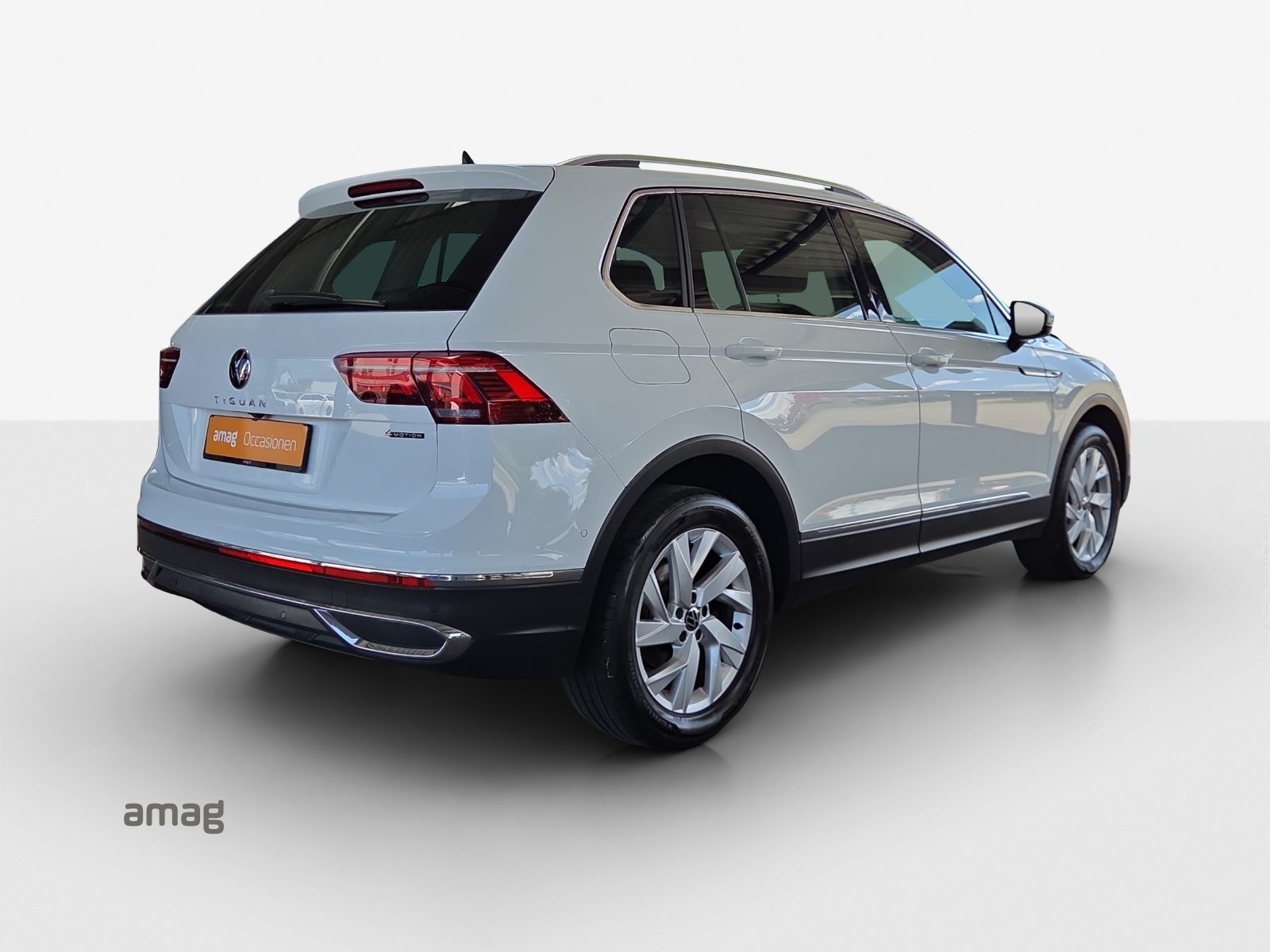 VW Tiguan Elegance, Diesel, Second hand / Used, Automatic - 5