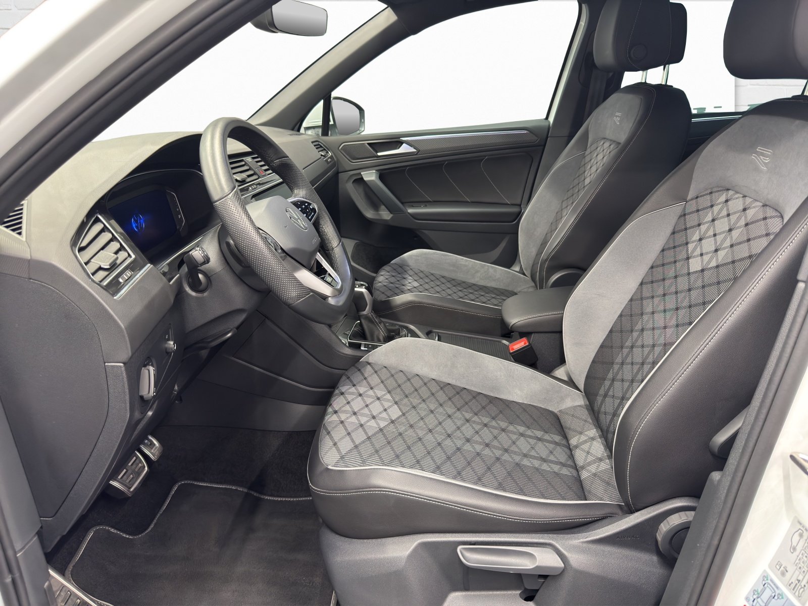 VW Tiguan 2.0 TDI SCR R-Line DSG, Diesel, Occasioni / Usate, Automatico - 7