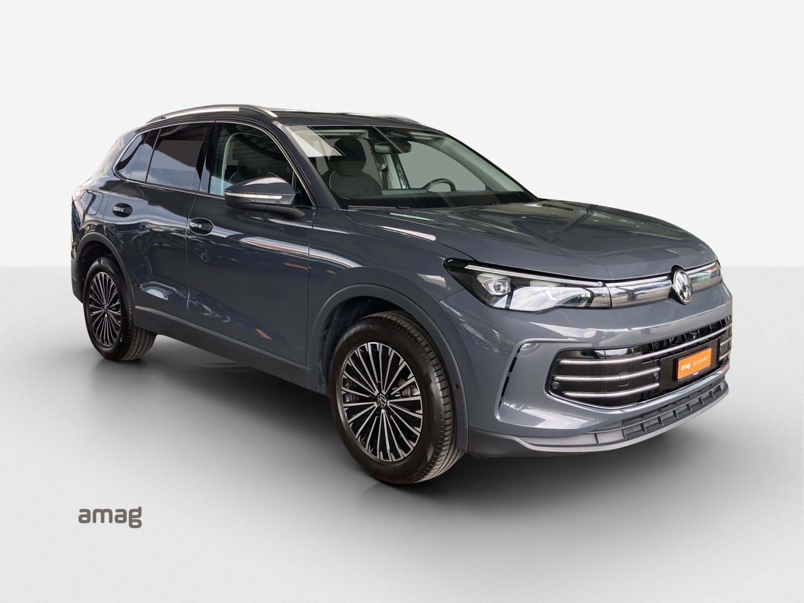 VW Tiguan Elegance, Benzin, Occasion / Gebraucht, Automatik - 6