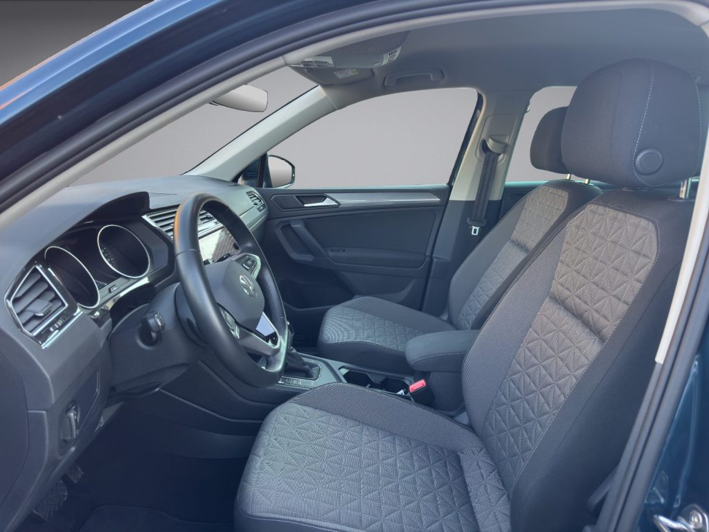 VW Tiguan 1.5 TSI Life, Petrol, Second hand / Used, Automatic - 7