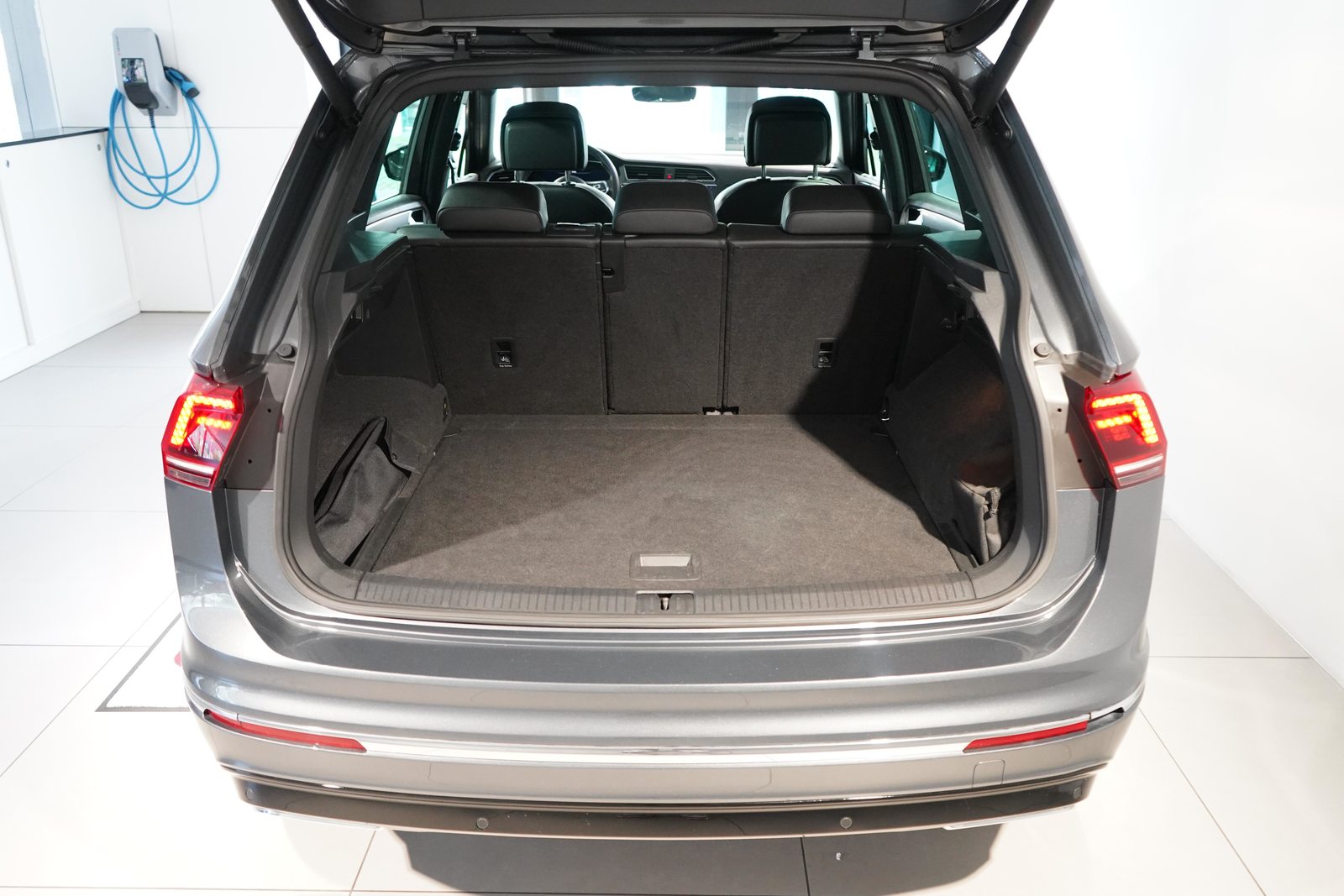 VW Tiguan 2.0 TSI Highline DSG, Benzin, Occasion / Gebraucht, Automatik - 5