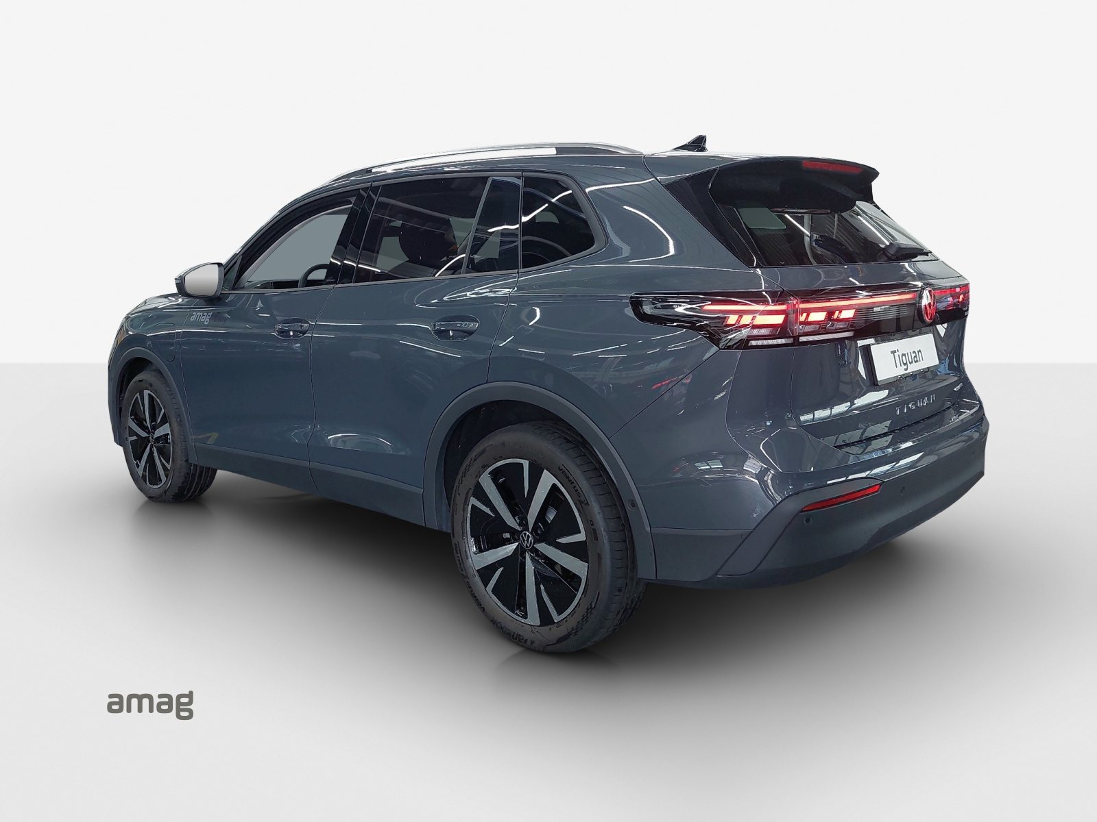 VW Tiguan Life, Hybride Intégral Essence/Électricité, Occasion / Utilisé, Automatique - 3