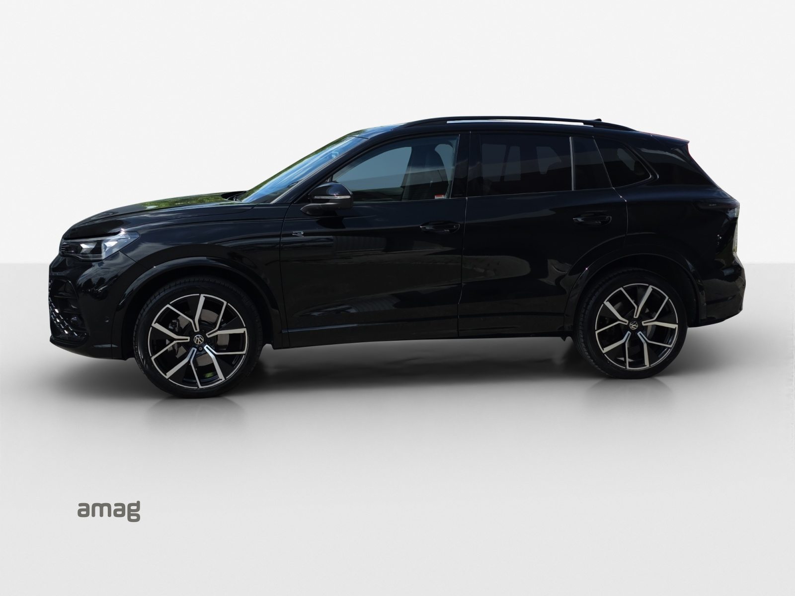 VW Tiguan R-Line, Essence, Occasion / Utilisé, Automatique - 2