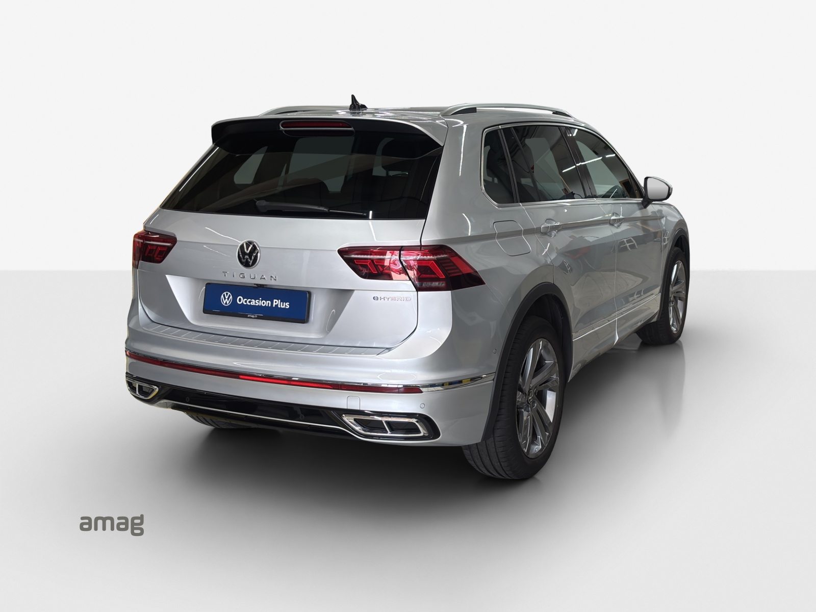 VW Tiguan R-Line SELECTION PHEV, Hybride Intégral Essence/Électricité, Occasion / Utilisé, Automatique - 5