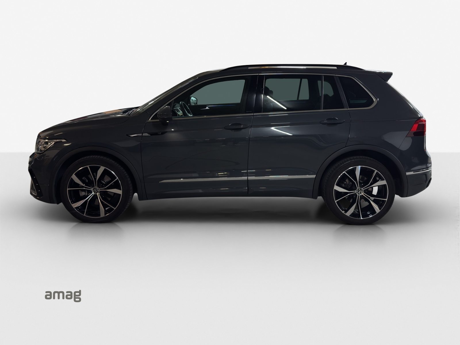 VW Tiguan R-Line SELECTION, Diesel, Occasion / Utilisé, Automatique - 2