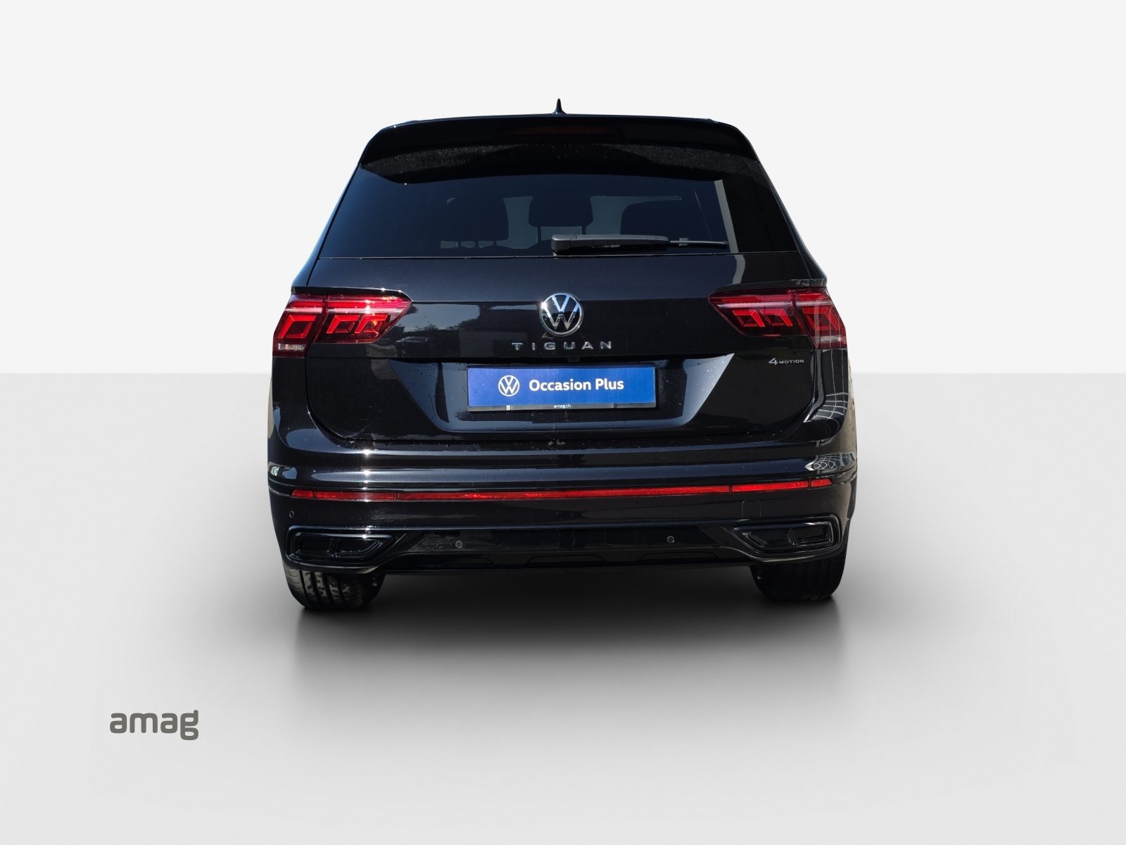 VW Tiguan R-Line, Petrol, Second hand / Used, Automatic - 4