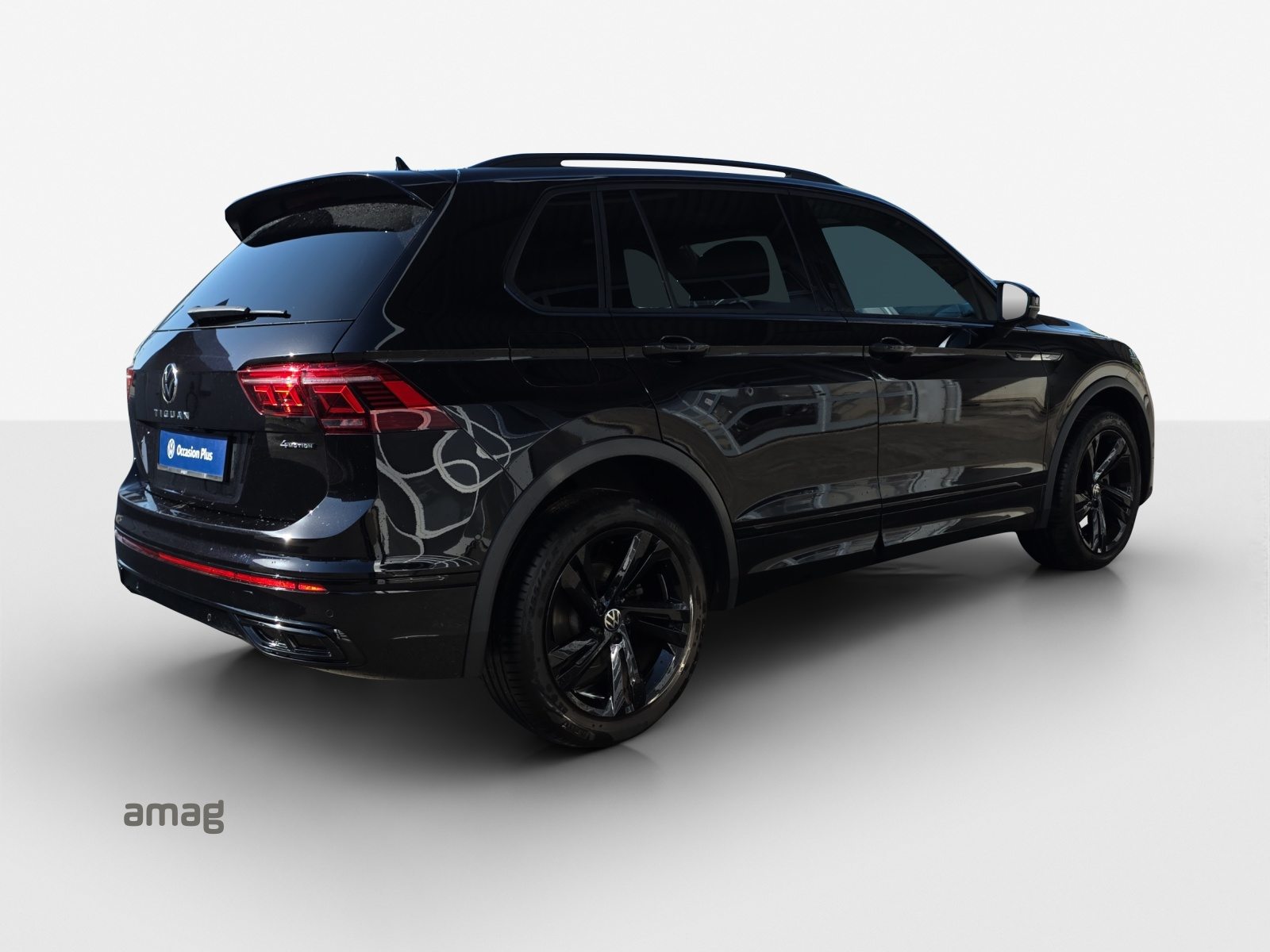 VW Tiguan R-Line, Petrol, Second hand / Used, Automatic - 5