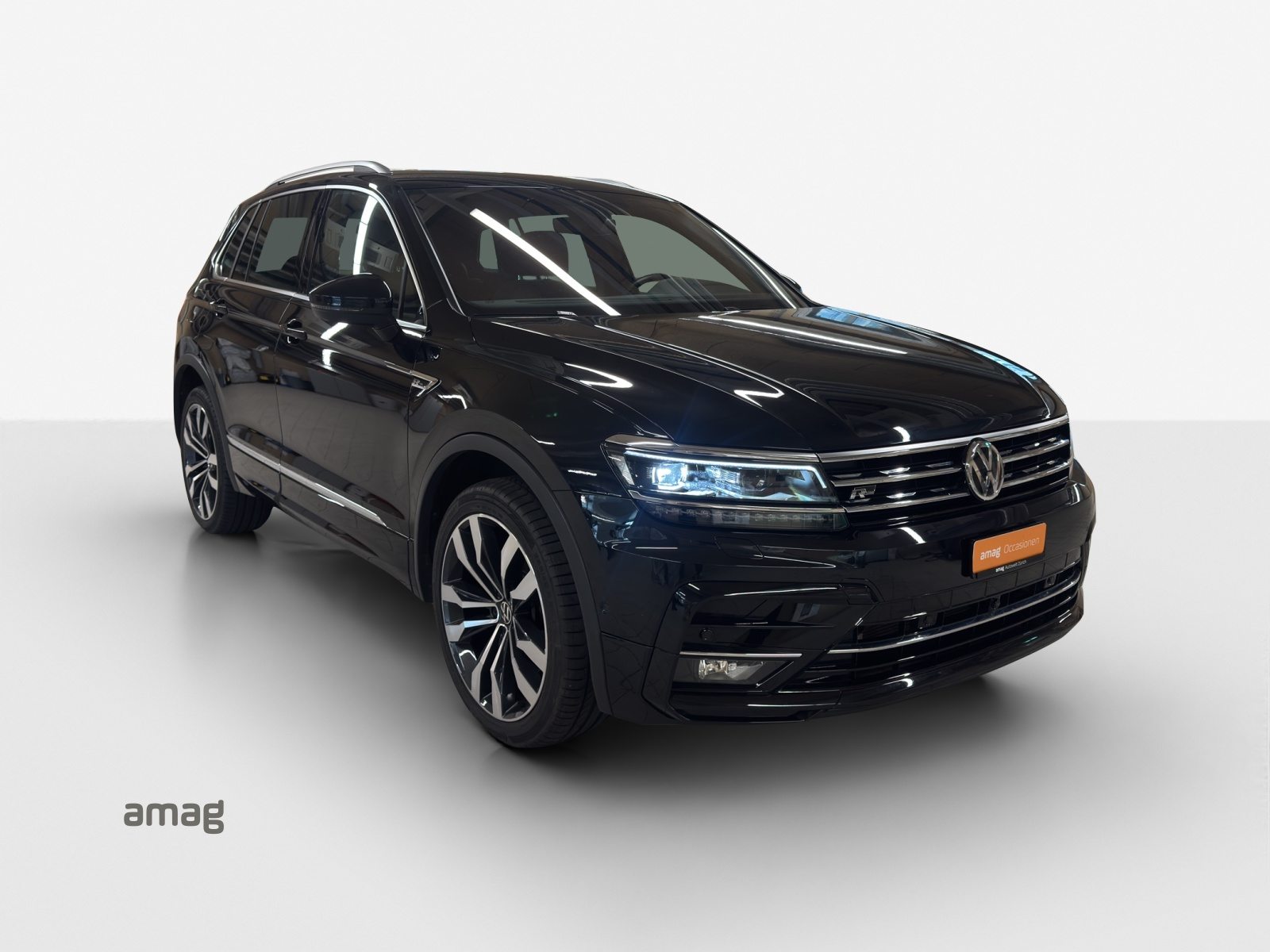 VW Tiguan Highline, Petrol, Second hand / Used, Automatic - 6