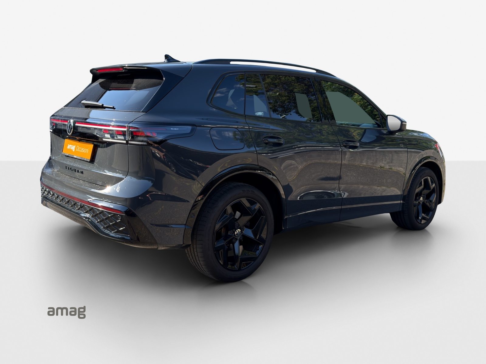 VW Tiguan R-Line, Benzina, Occasioni / Usate, Automatico - 5