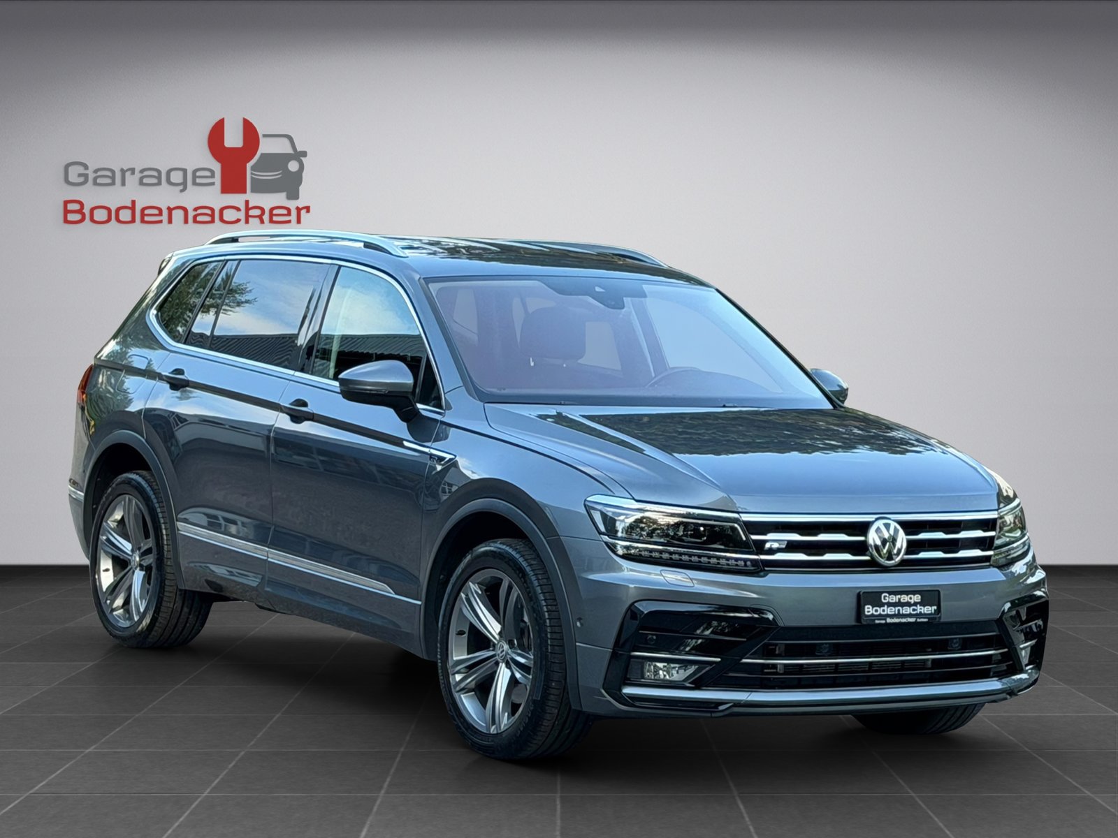 VW Tiguan Allspace 2.0 TDI SCR Highline 4MotionDSG * R Line, Diesel, Second hand / Used, Automatic - 7