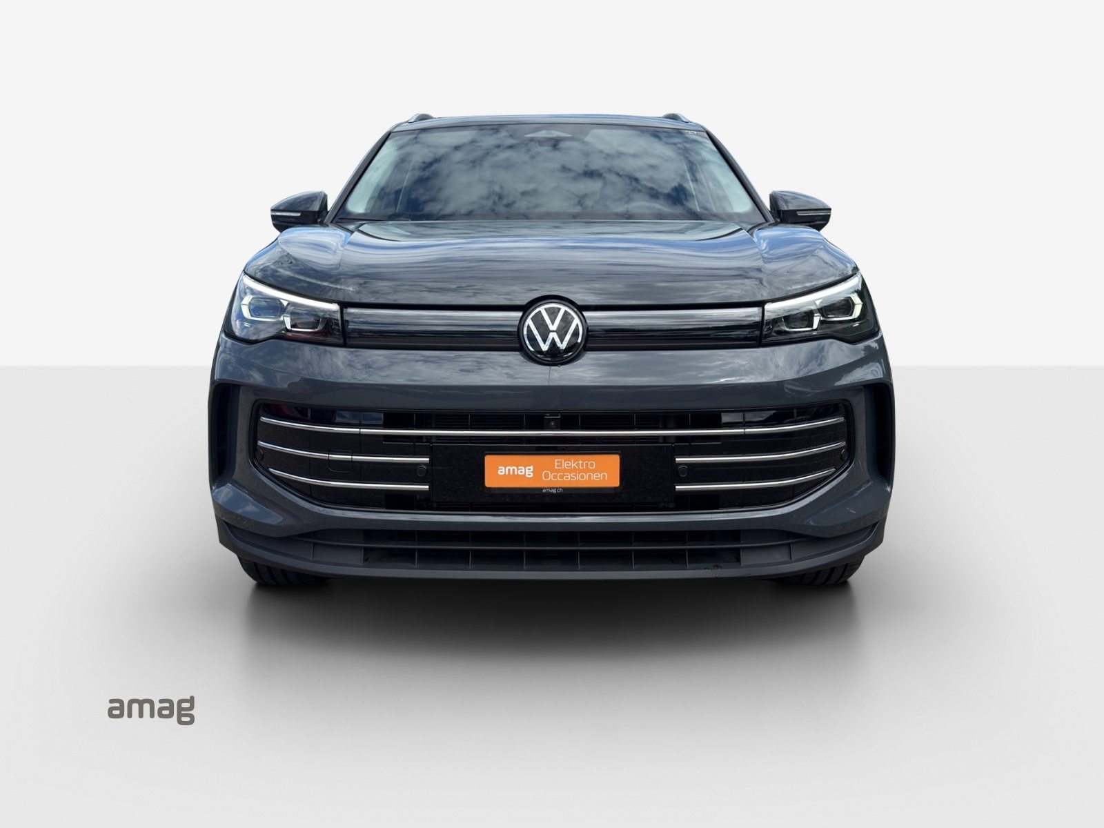 VW Tiguan Elegance, Petrol, Second hand / Used, Automatic - 7
