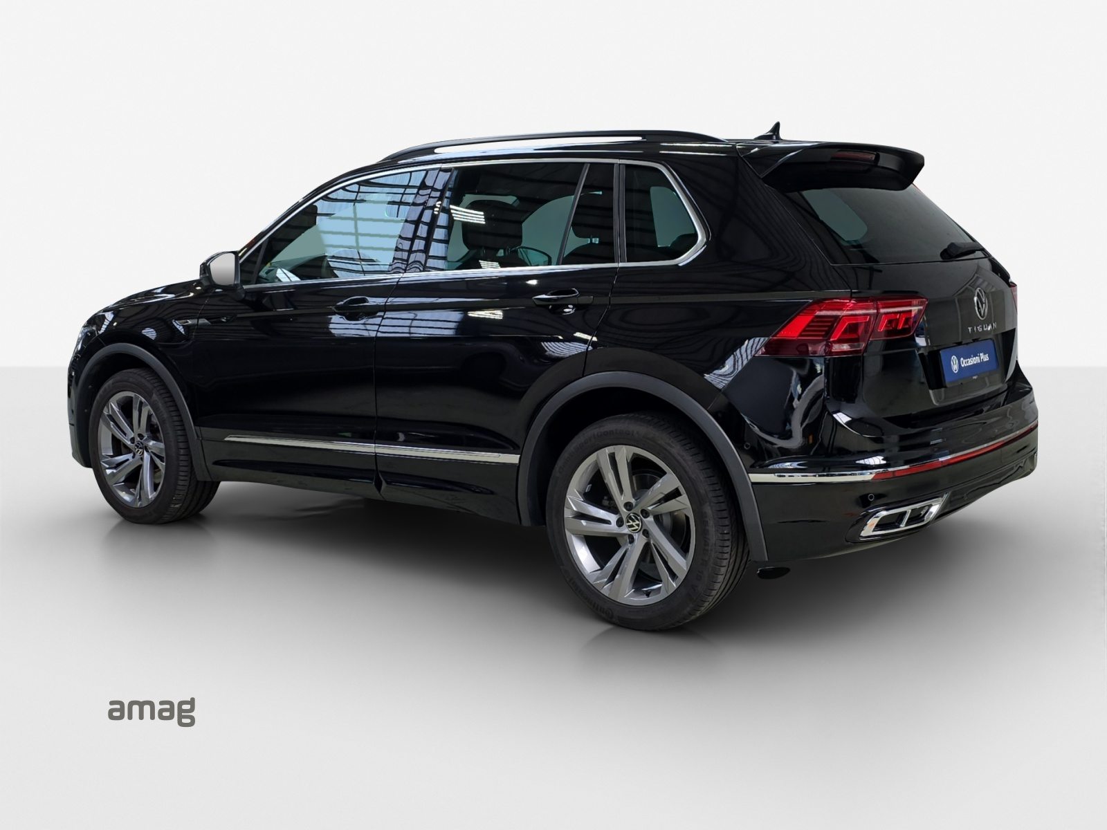 VW Tiguan R-Line, Petrol, Second hand / Used, Automatic - 3